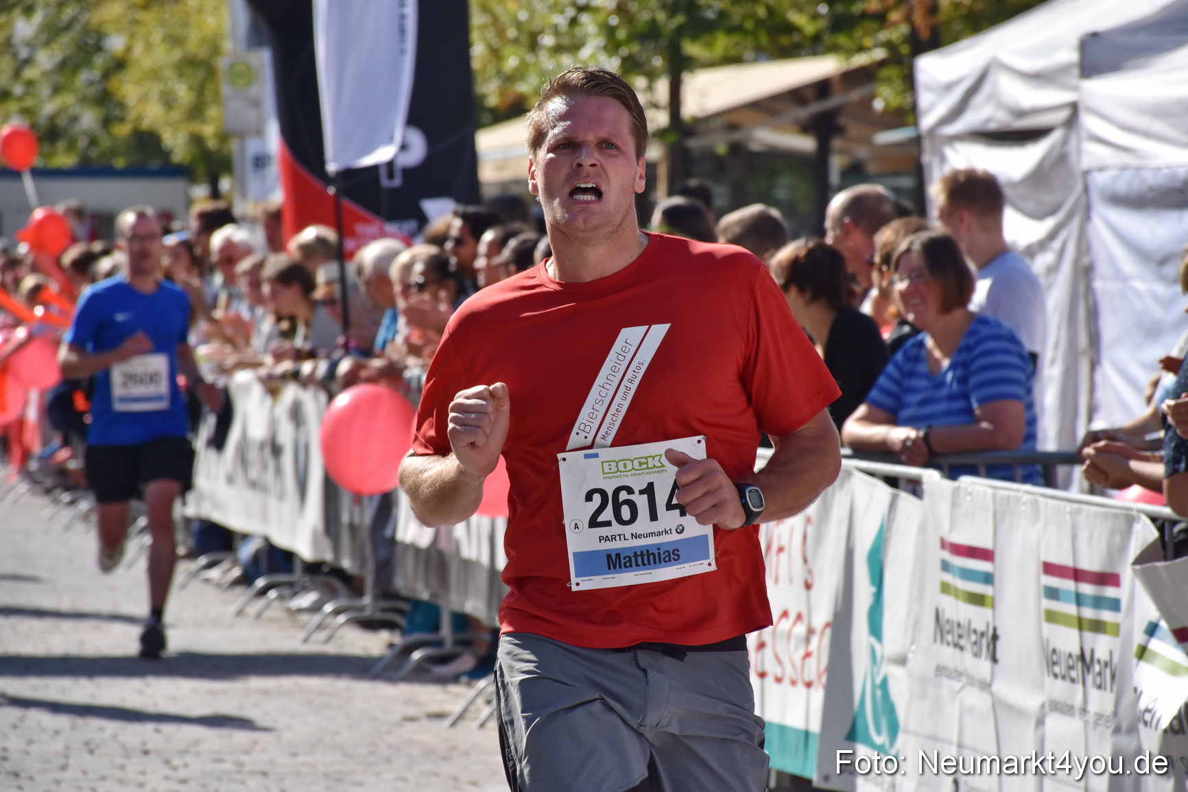 Zieleinlauf Stadtlauf Neumarkt 2018 0319