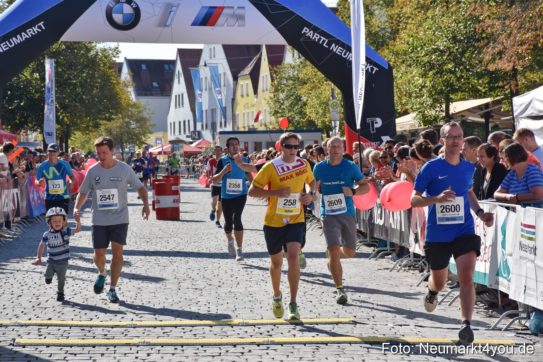 Zieleinlauf Stadtlauf Neumarkt 2018 0320