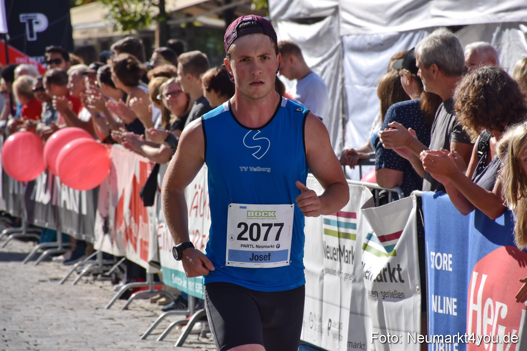 Zieleinlauf Stadtlauf Neumarkt 2018 0323