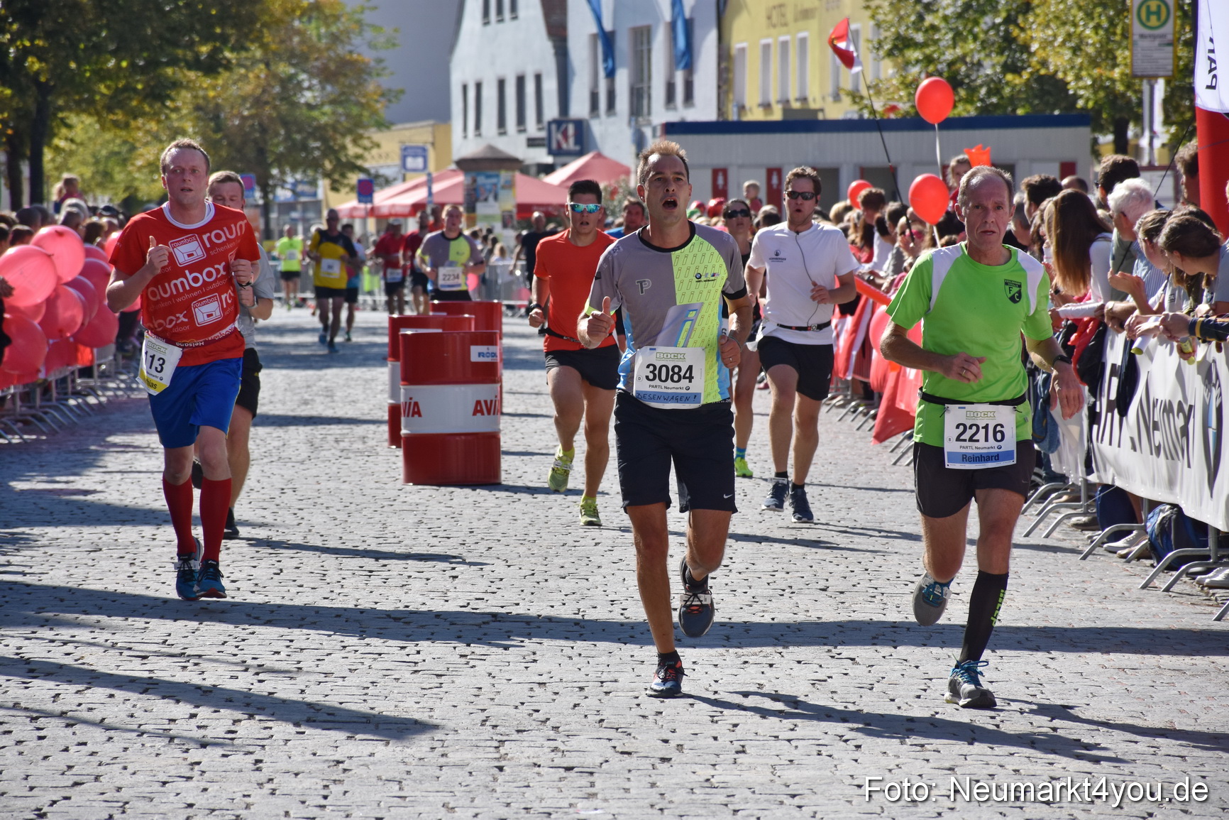 Zieleinlauf Stadtlauf Neumarkt 2018 0325