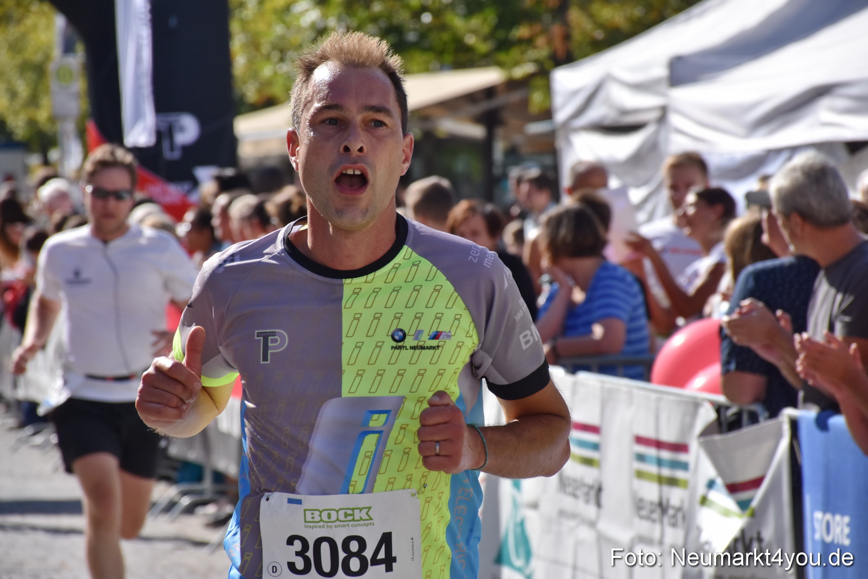 Zieleinlauf Stadtlauf Neumarkt 2018 0326