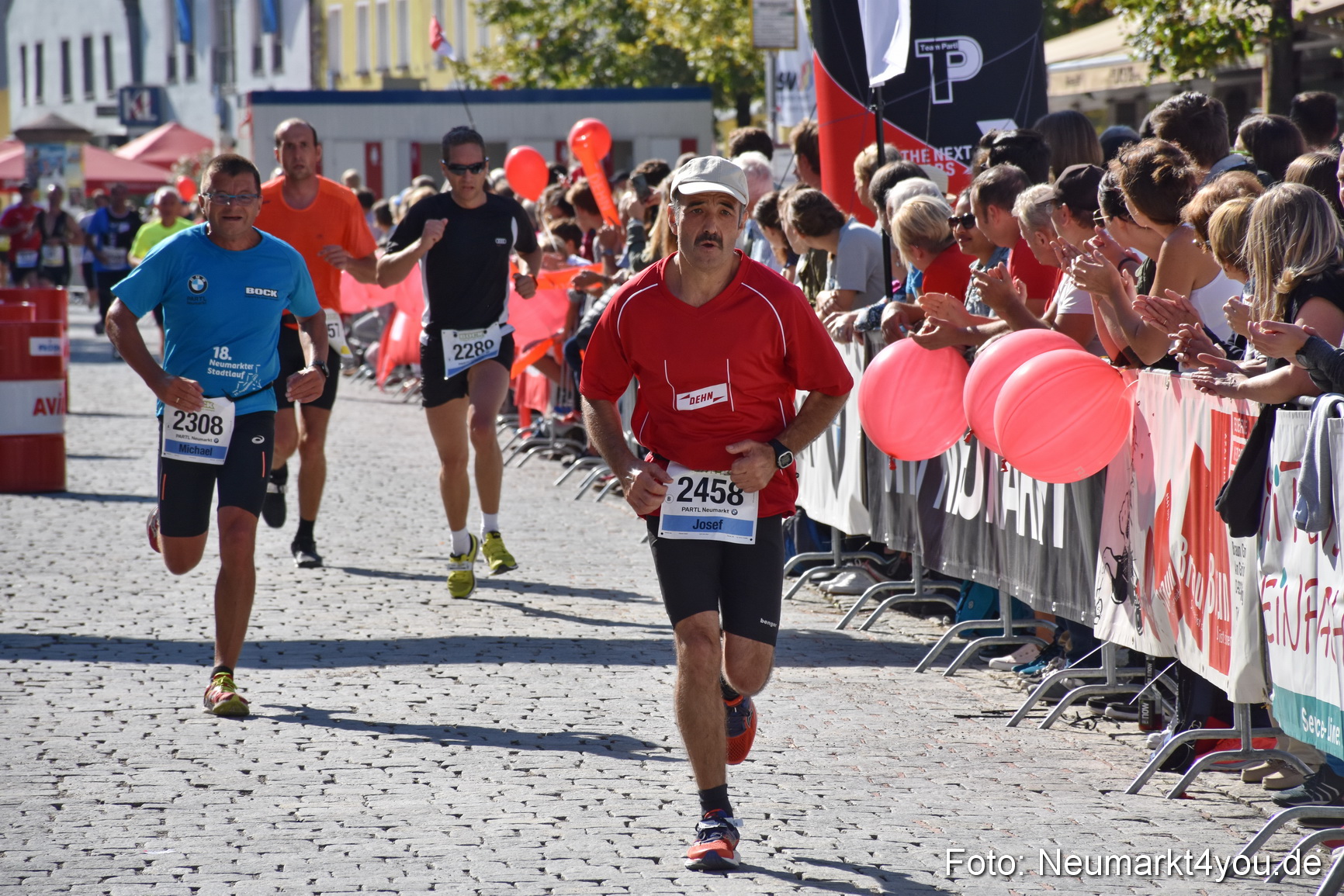 Zieleinlauf Stadtlauf Neumarkt 2018 0332