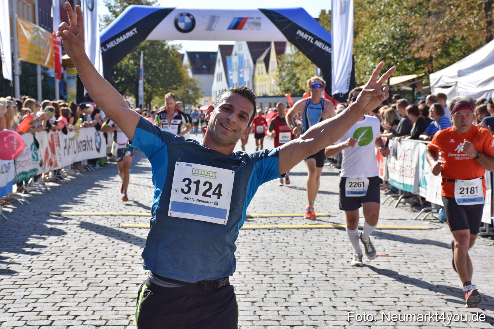Zieleinlauf Stadtlauf Neumarkt 2018 0351