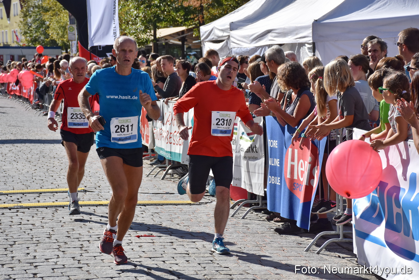 Zieleinlauf Stadtlauf Neumarkt 2018 0354