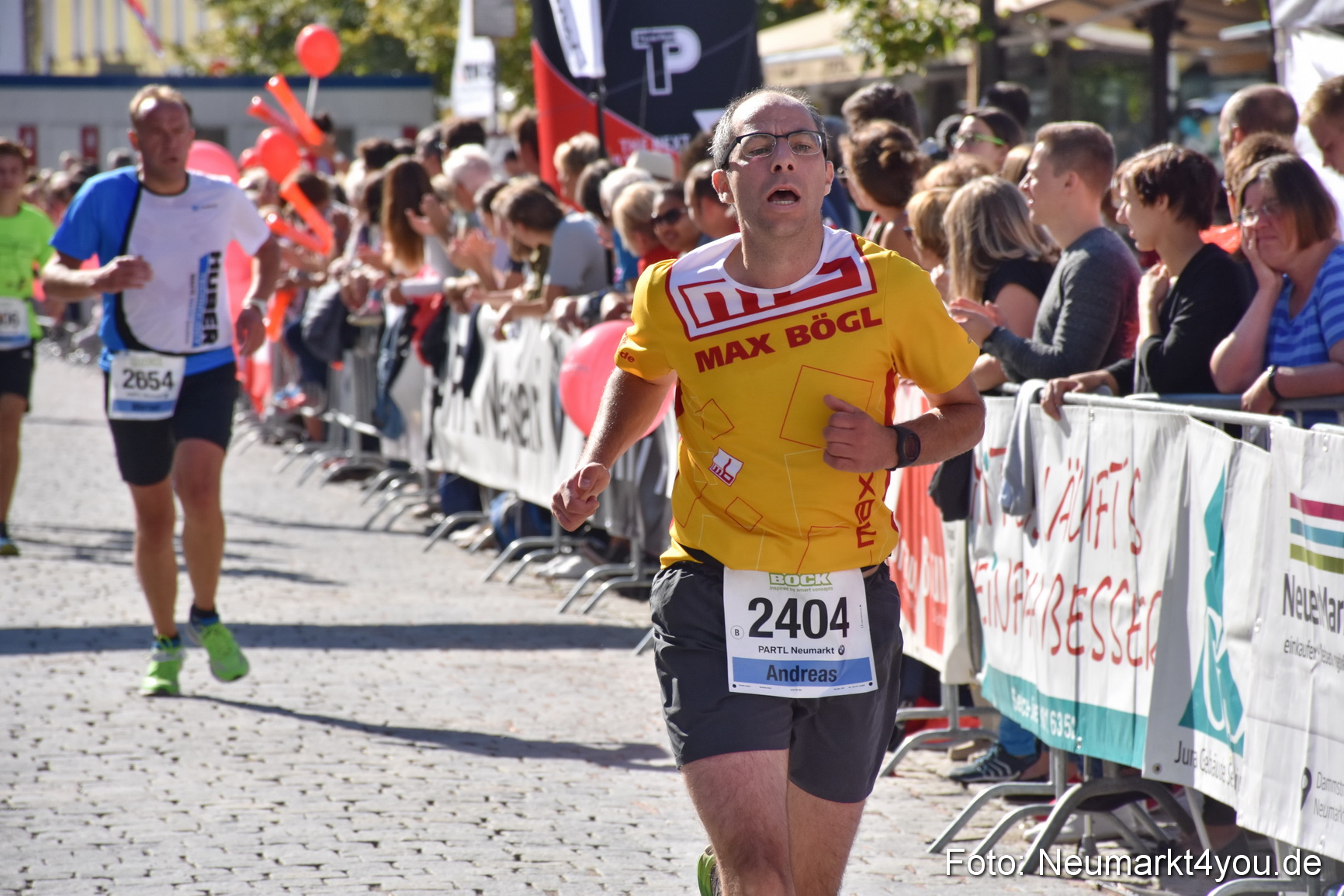 Zieleinlauf Stadtlauf Neumarkt 2018 0356