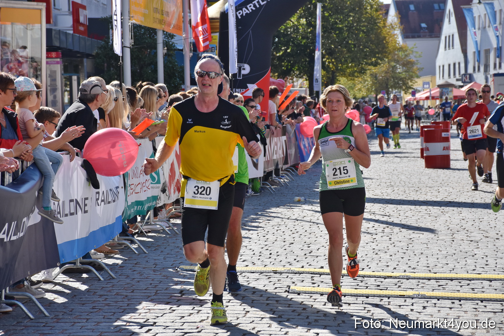 Zieleinlauf Stadtlauf Neumarkt 2018 0370