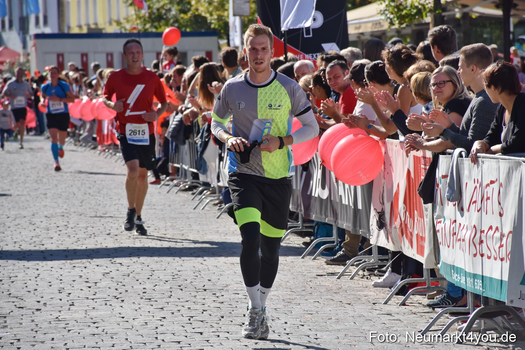 Zieleinlauf Stadtlauf Neumarkt 2018 0379