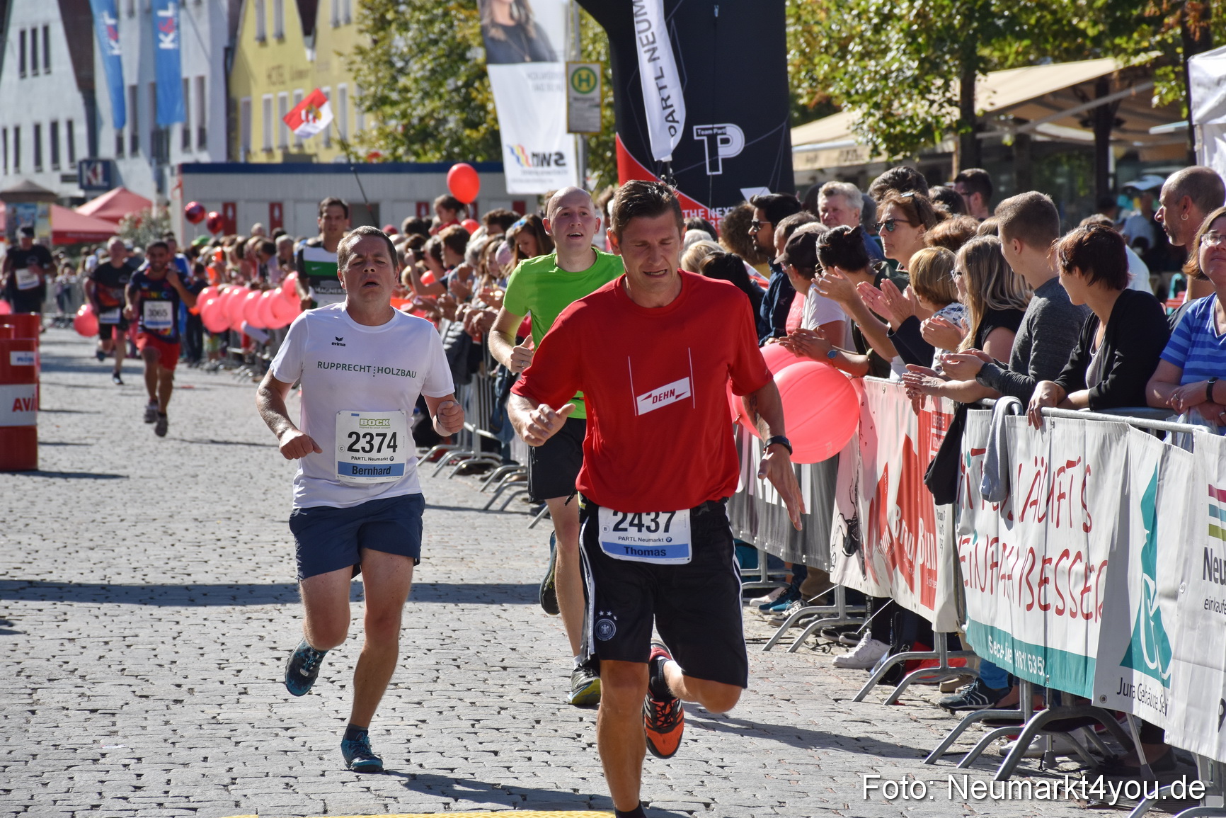 Zieleinlauf Stadtlauf Neumarkt 2018 0386