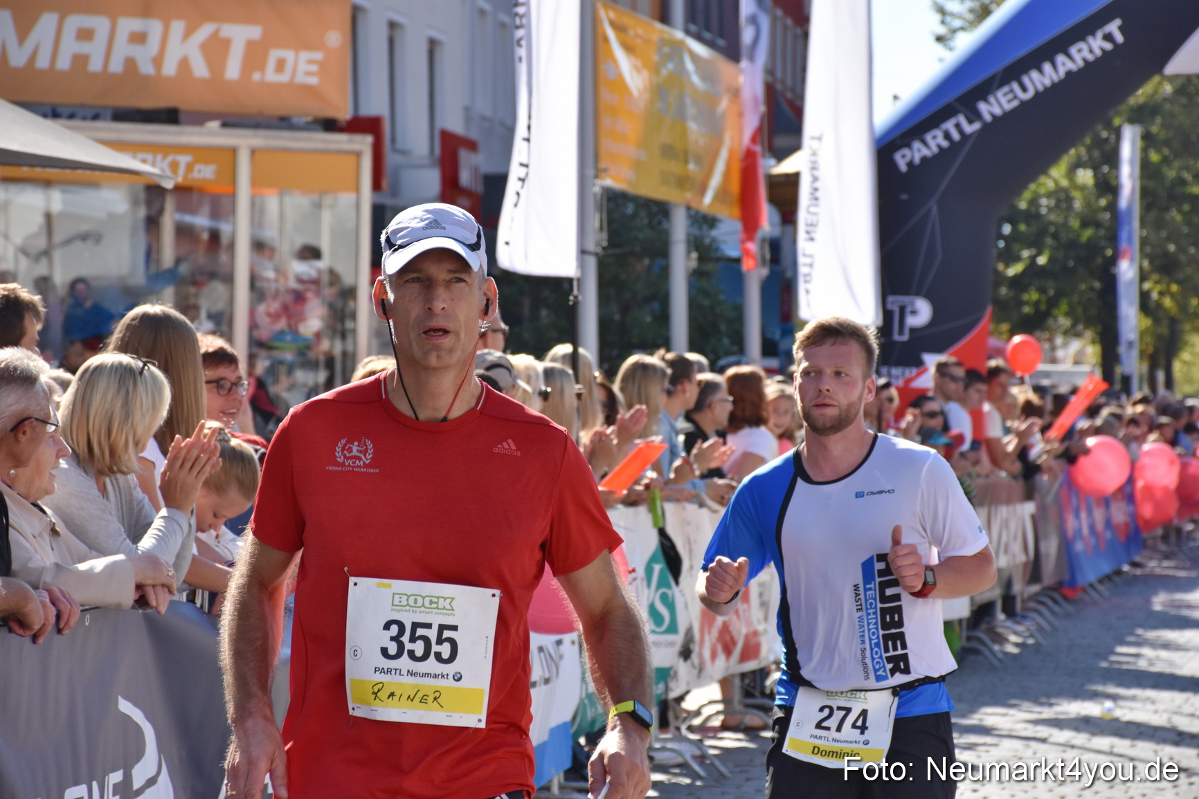 Zieleinlauf Stadtlauf Neumarkt 2018 0388