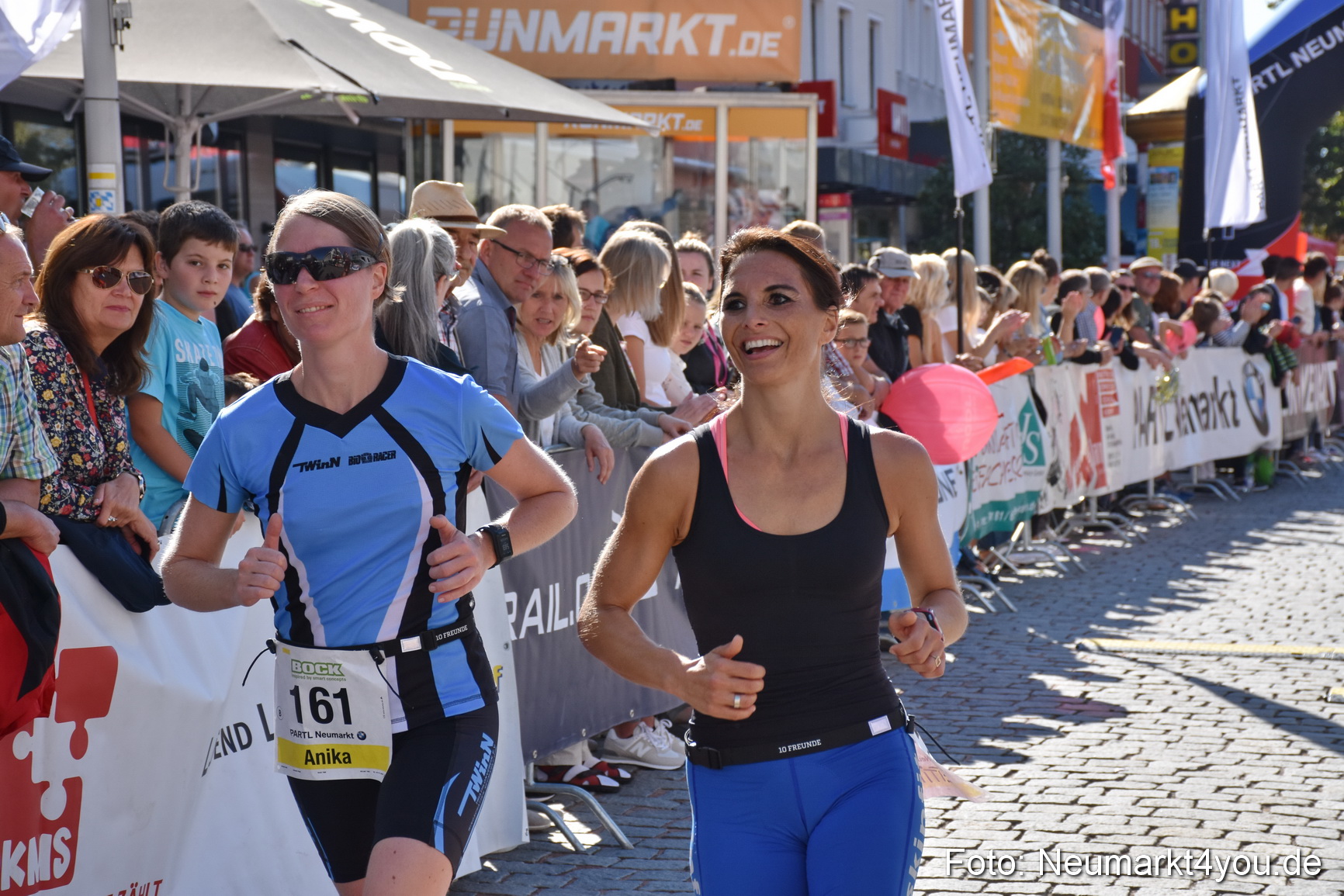 Zieleinlauf Stadtlauf Neumarkt 2018 0417