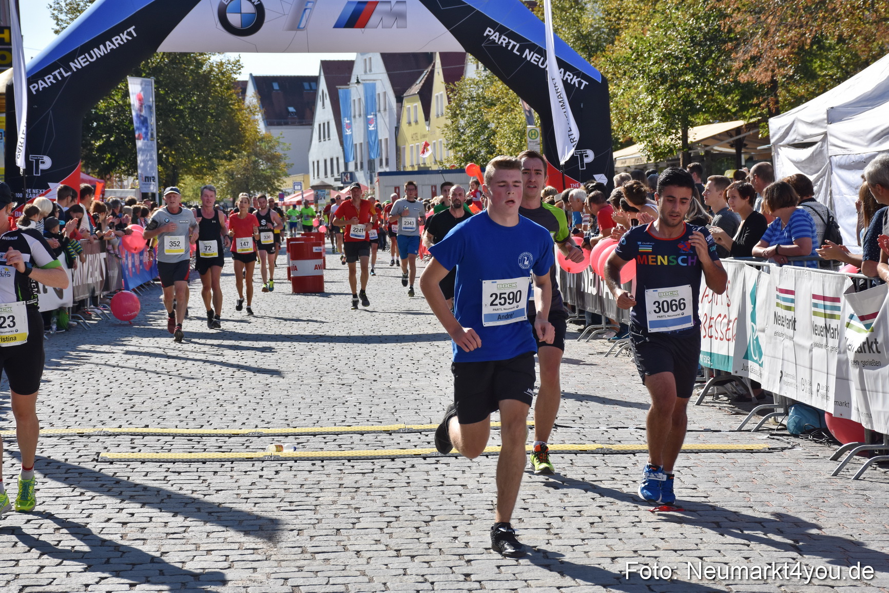 Zieleinlauf Stadtlauf Neumarkt 2018 0433