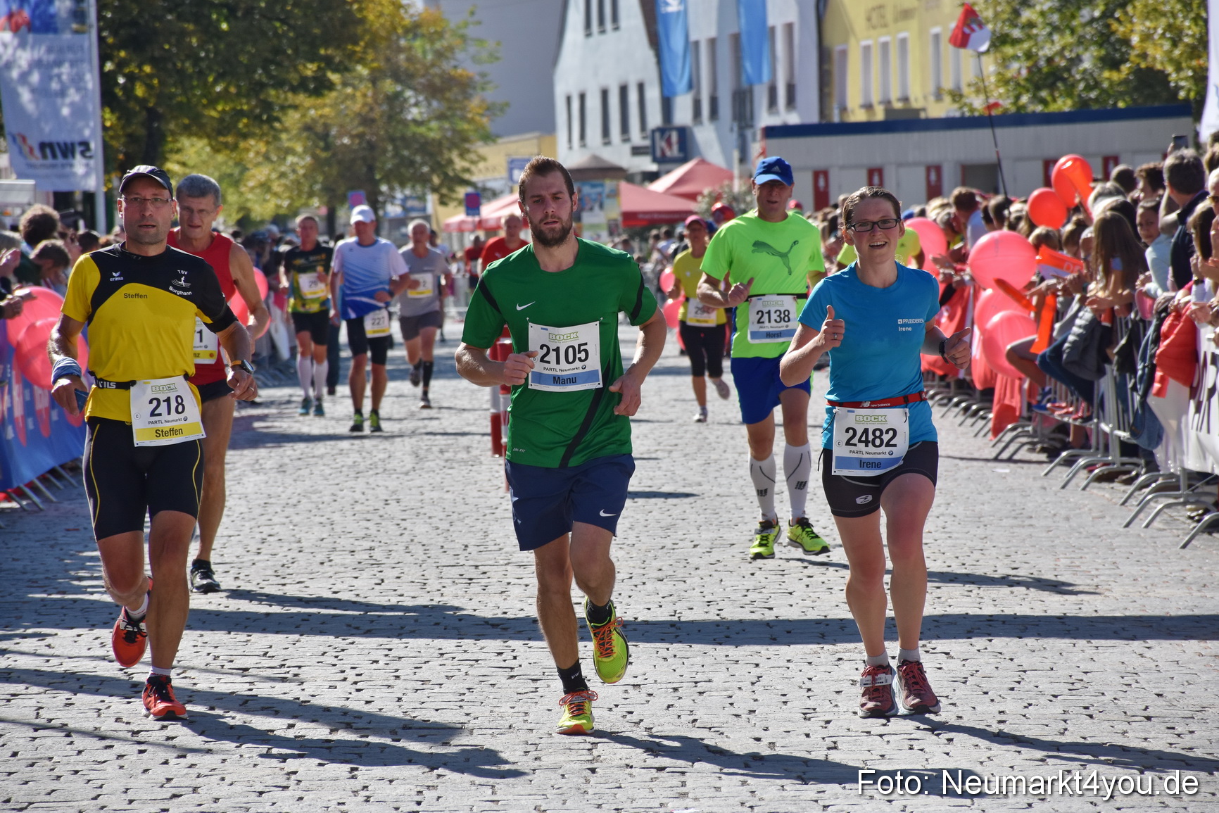 Zieleinlauf Stadtlauf Neumarkt 2018 0440