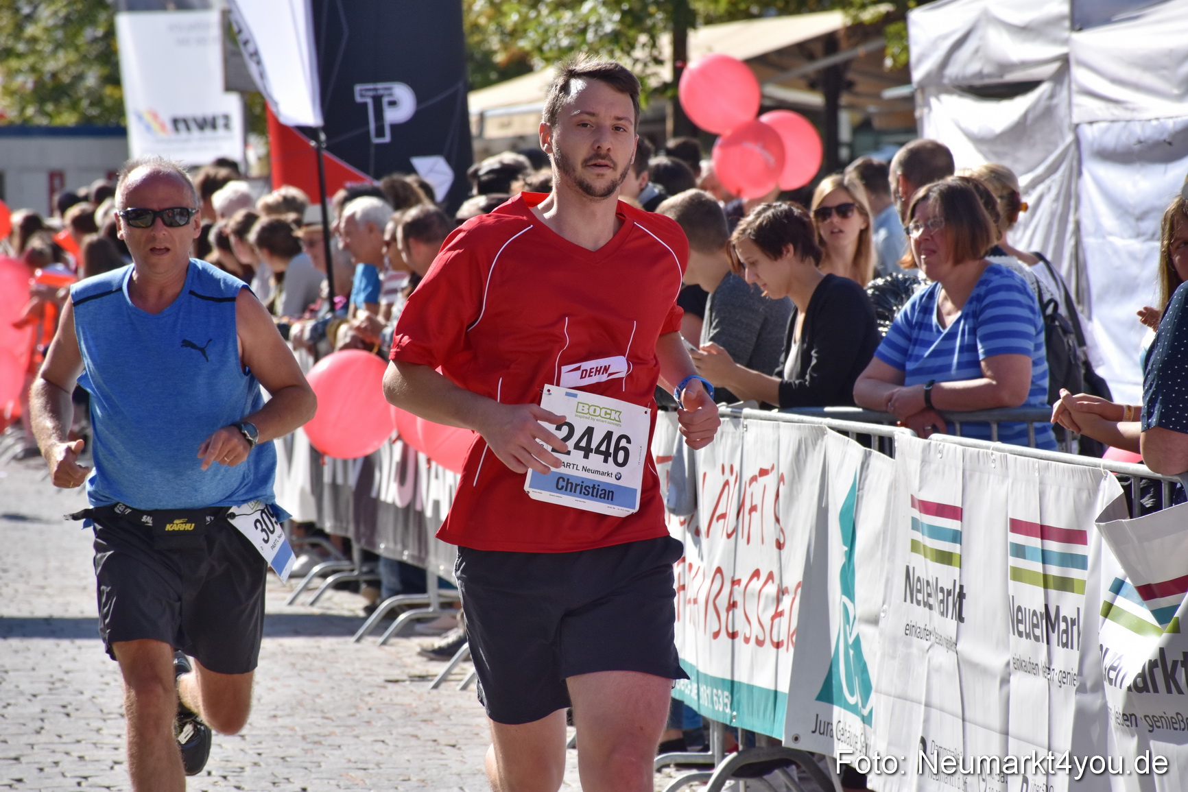 Zieleinlauf Stadtlauf Neumarkt 2018 0448