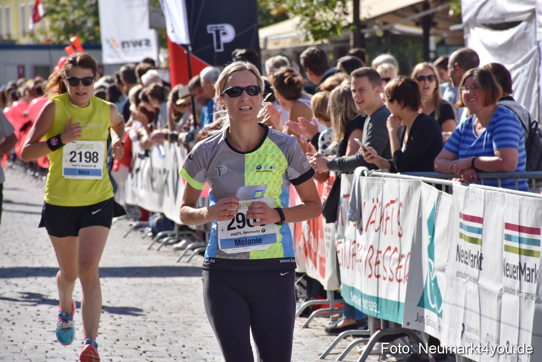 Zieleinlauf Stadtlauf Neumarkt 2018 0451