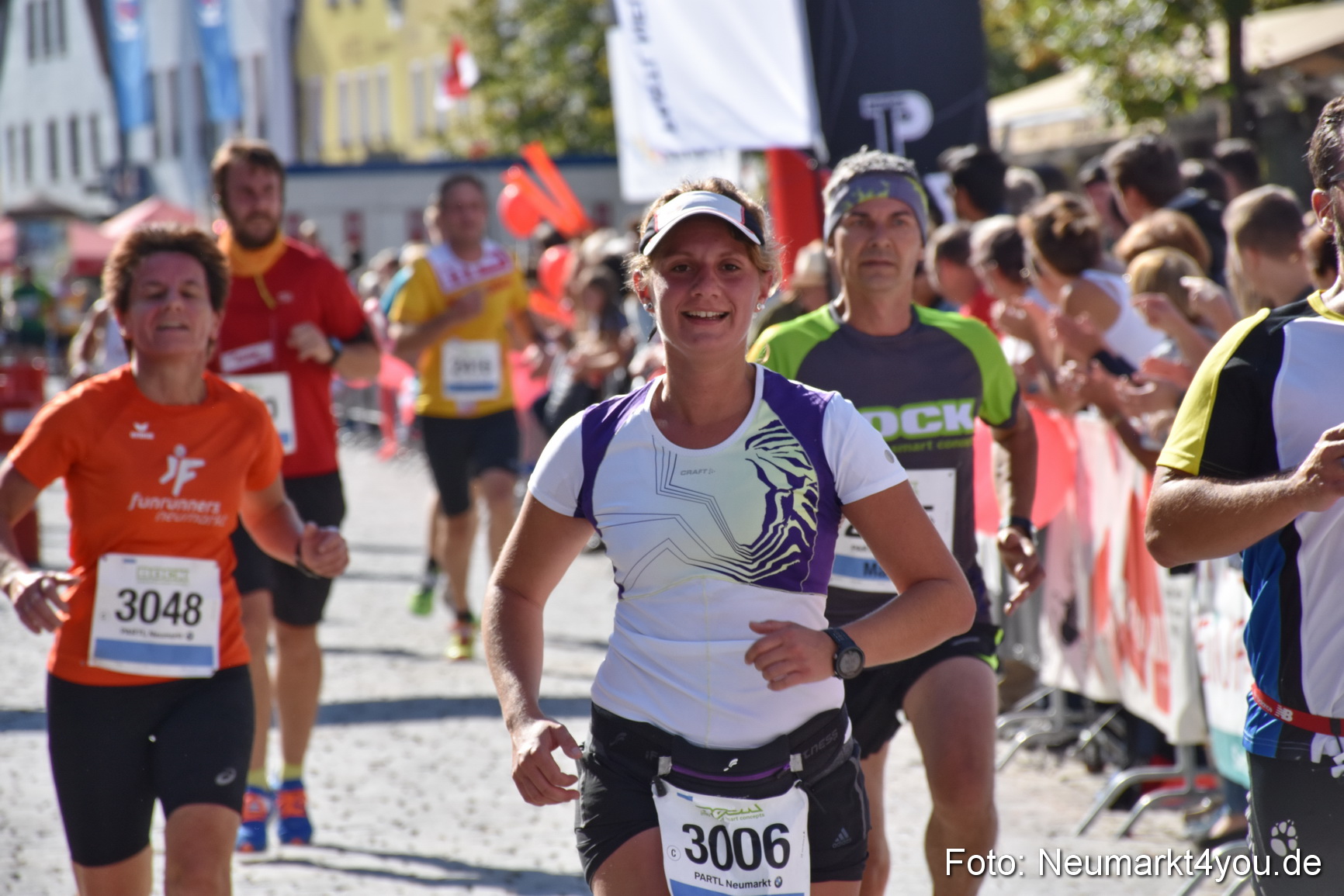 Zieleinlauf Stadtlauf Neumarkt 2018 0461