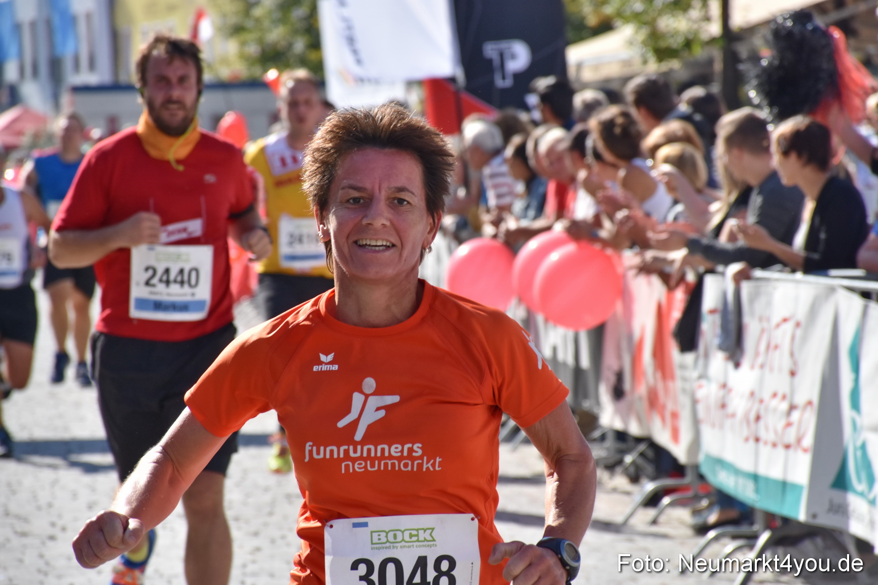 Zieleinlauf Stadtlauf Neumarkt 2018 0462