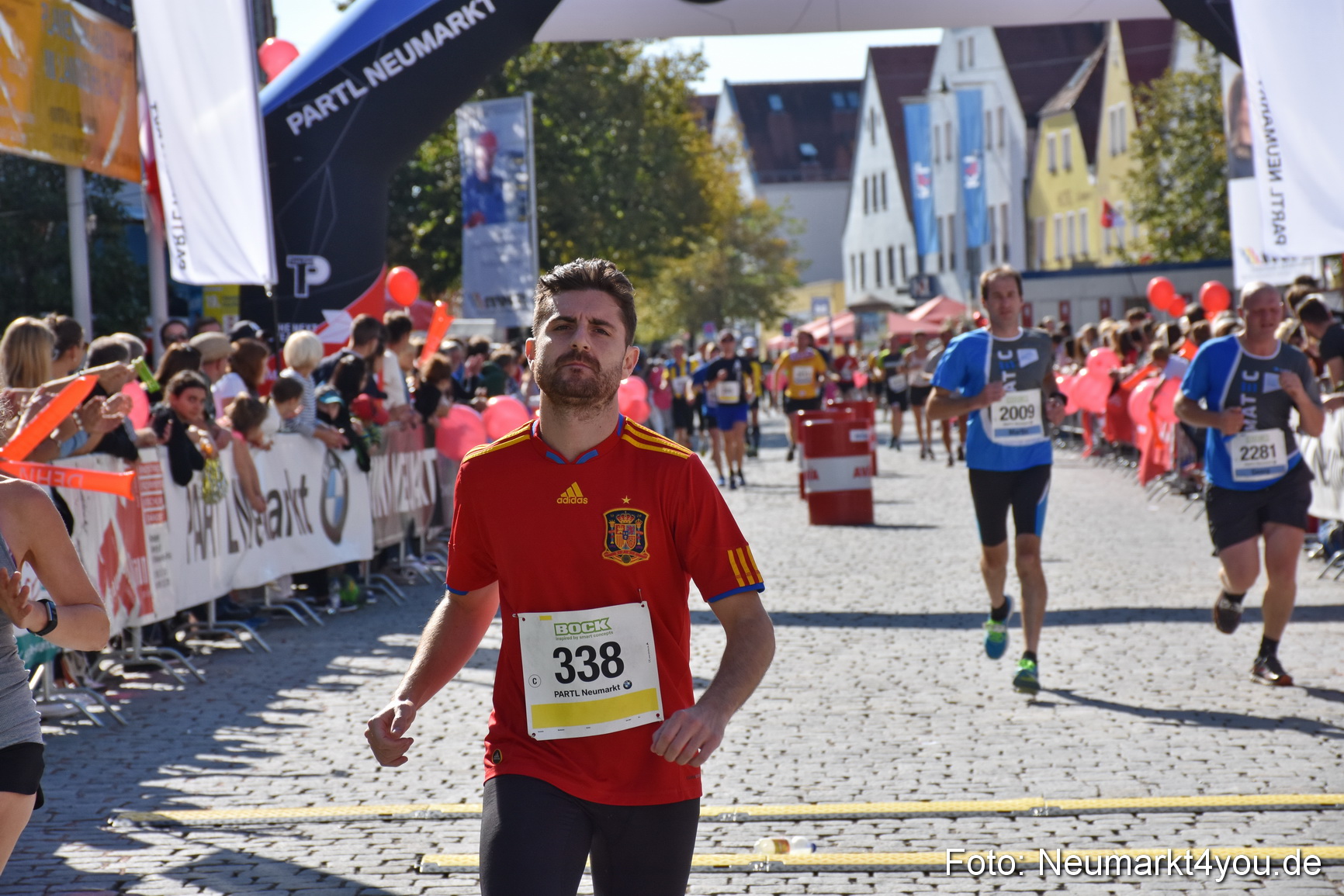 Zieleinlauf Stadtlauf Neumarkt 2018 0467