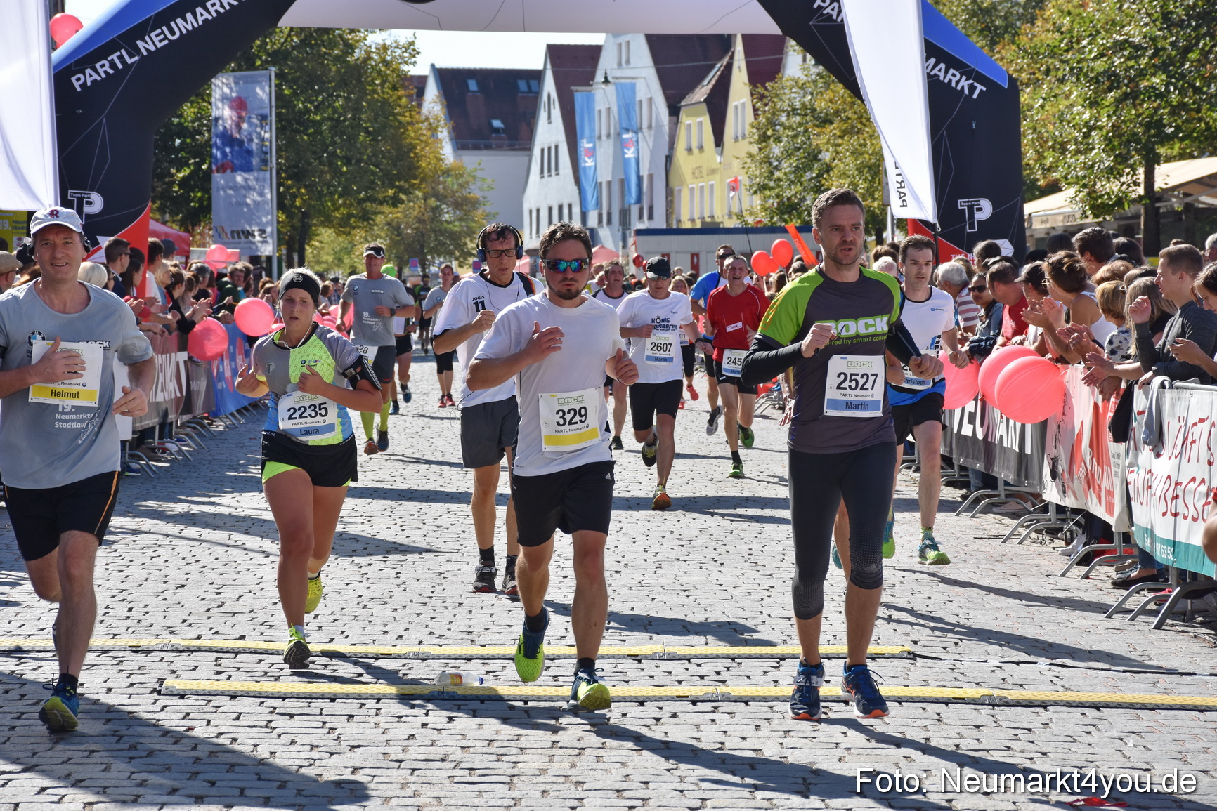 Zieleinlauf Stadtlauf Neumarkt 2018 0475
