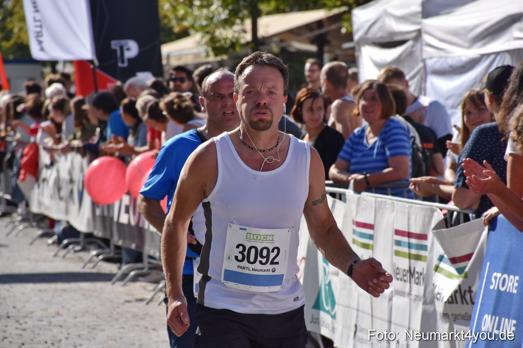 Zieleinlauf Stadtlauf Neumarkt 2018 0481