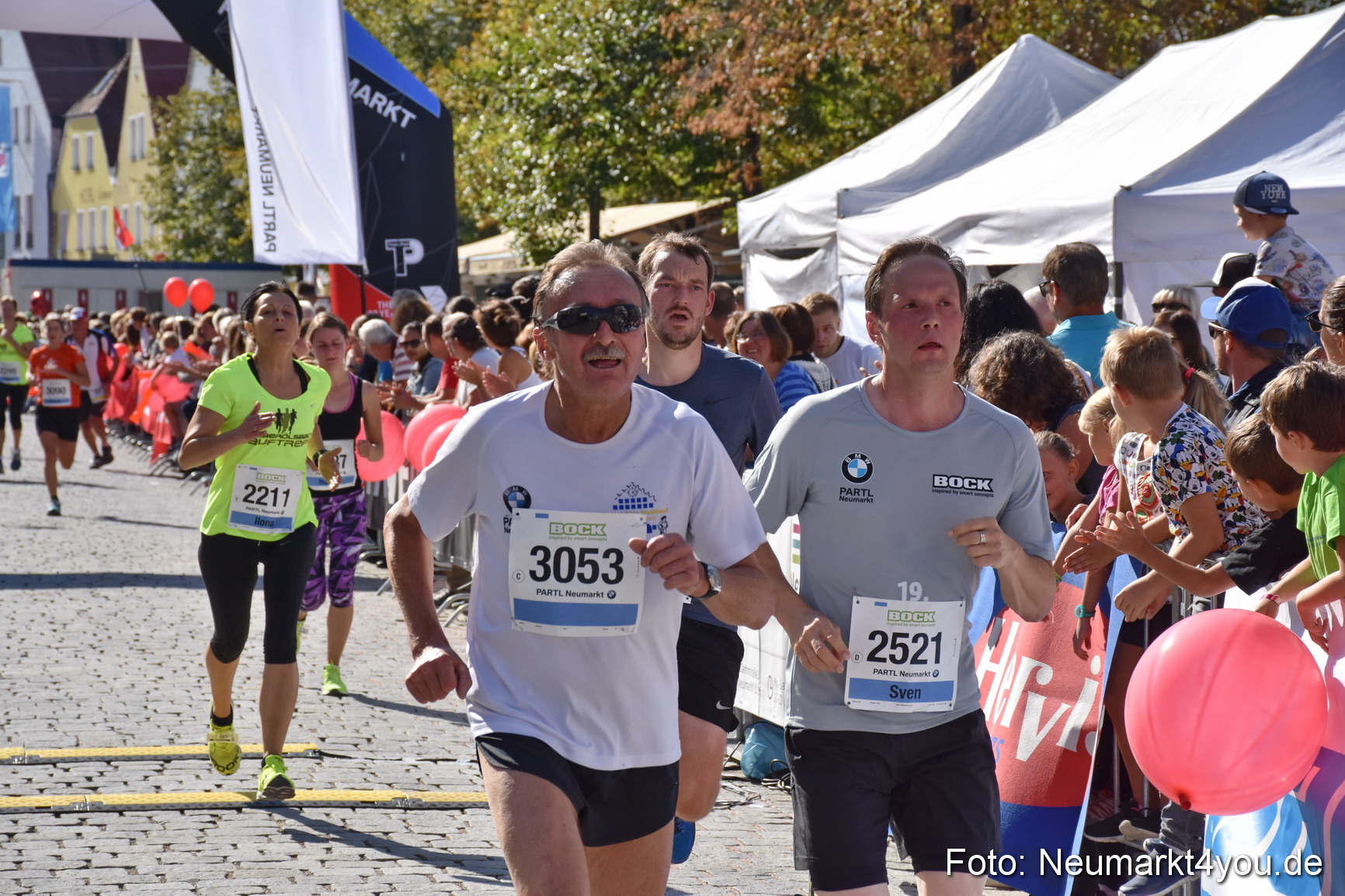 Zieleinlauf Stadtlauf Neumarkt 2018 0482