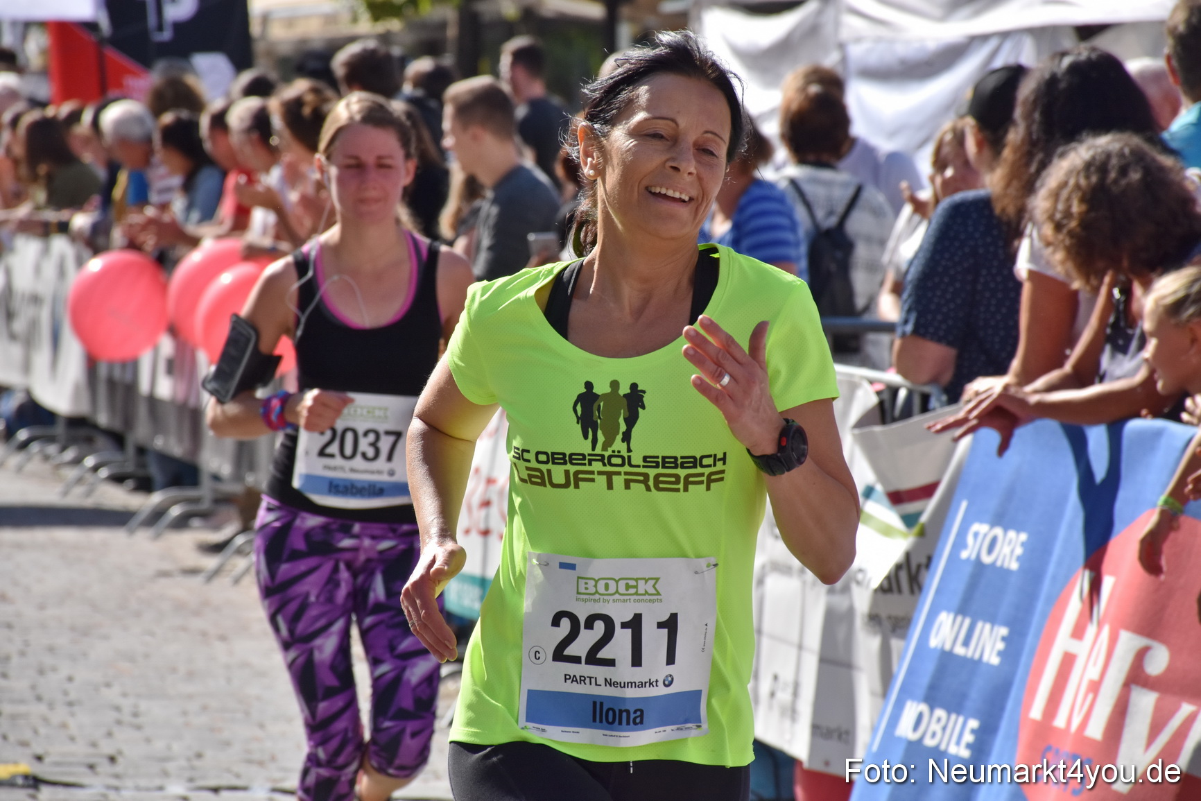Zieleinlauf Stadtlauf Neumarkt 2018 0483