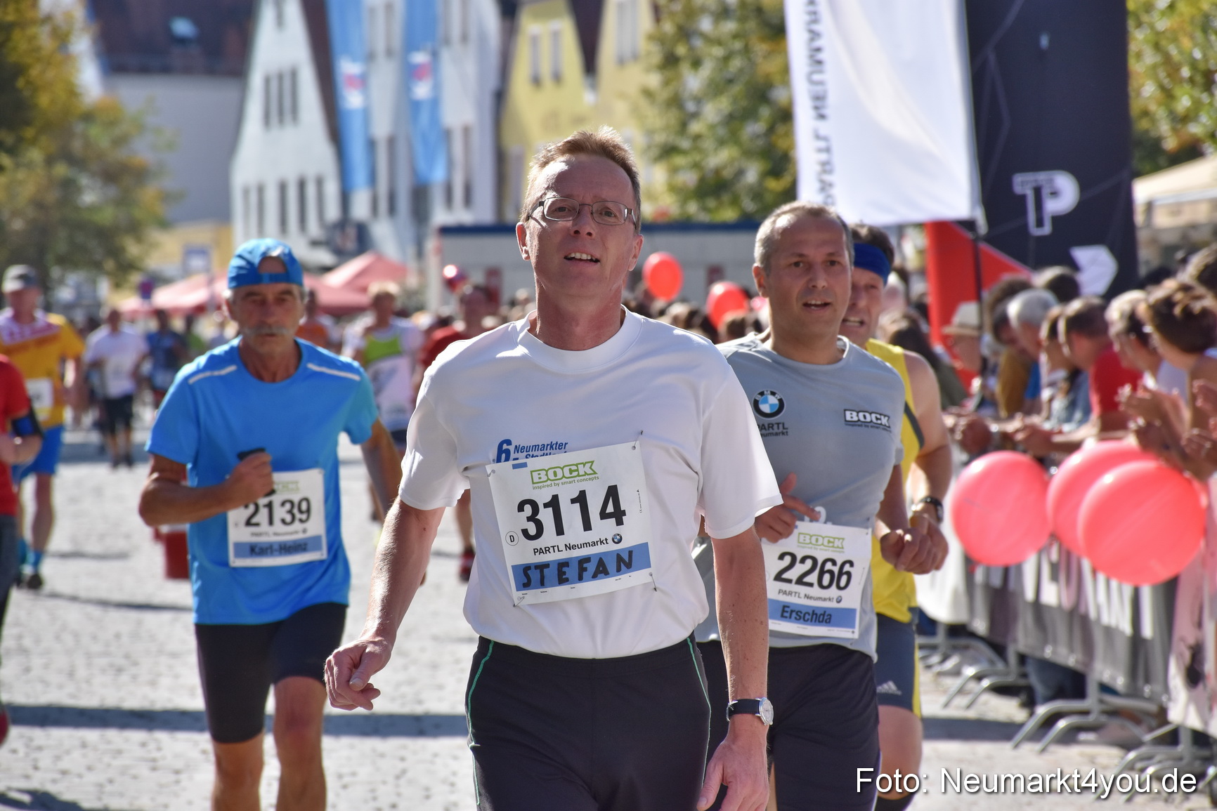 Zieleinlauf Stadtlauf Neumarkt 2018 0488