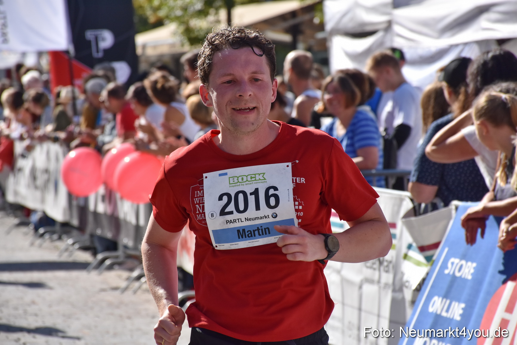 Zieleinlauf Stadtlauf Neumarkt 2018 0491