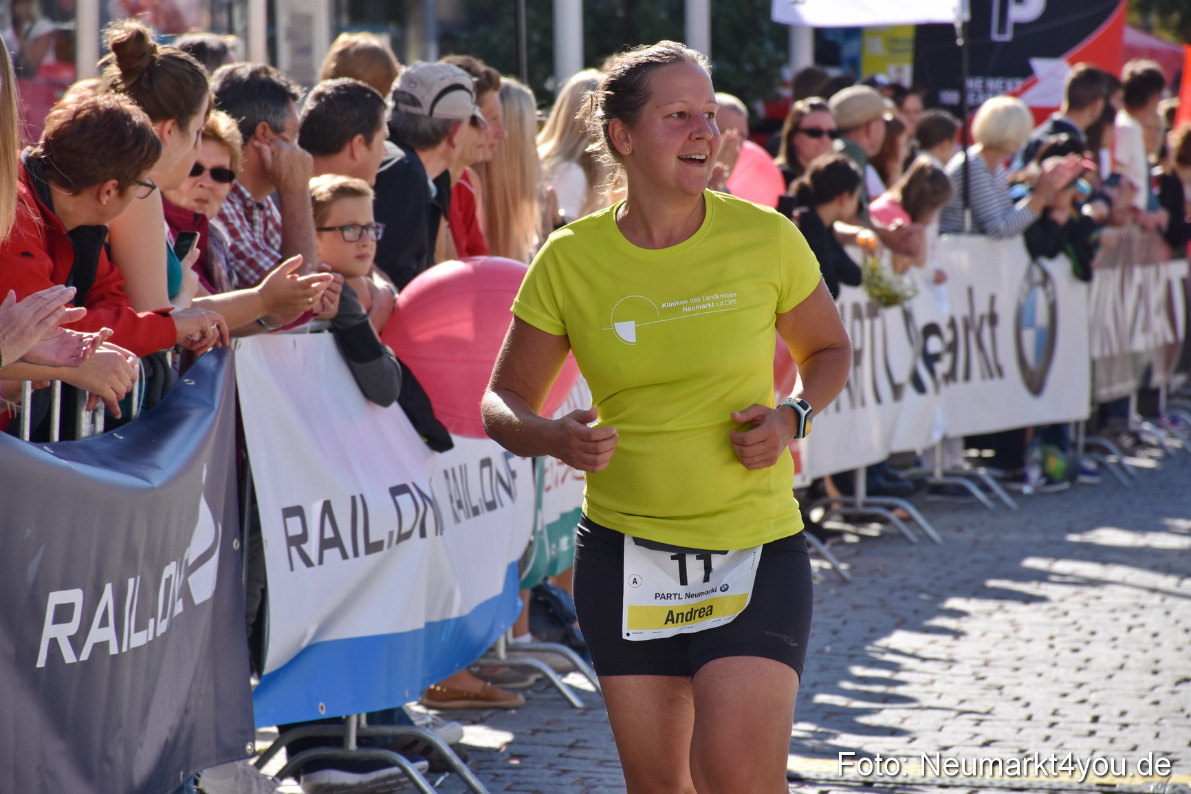 Zieleinlauf Stadtlauf Neumarkt 2018 0493