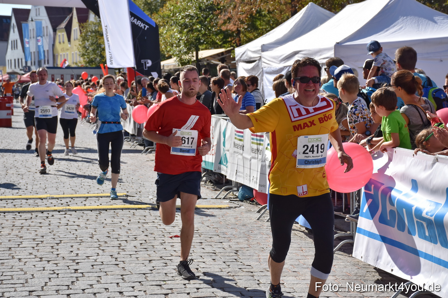Zieleinlauf Stadtlauf Neumarkt 2018 0501