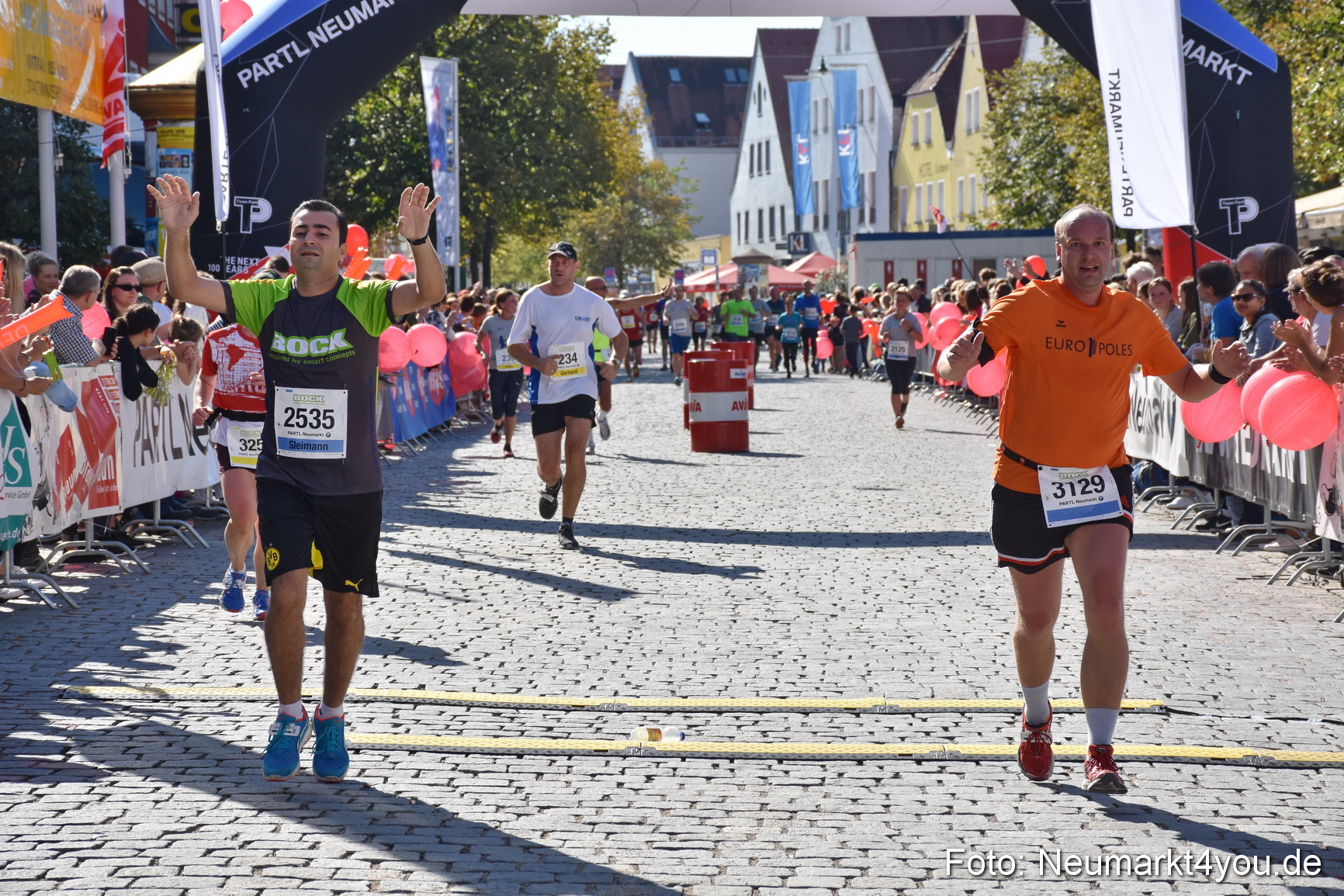 Zieleinlauf Stadtlauf Neumarkt 2018 0503