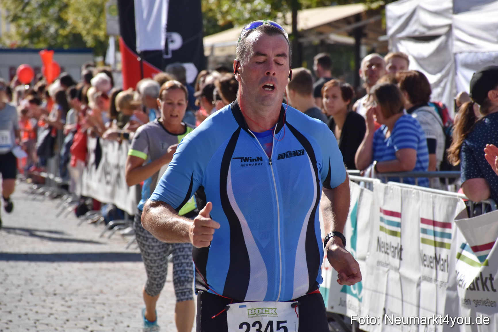 Zieleinlauf Stadtlauf Neumarkt 2018 0532