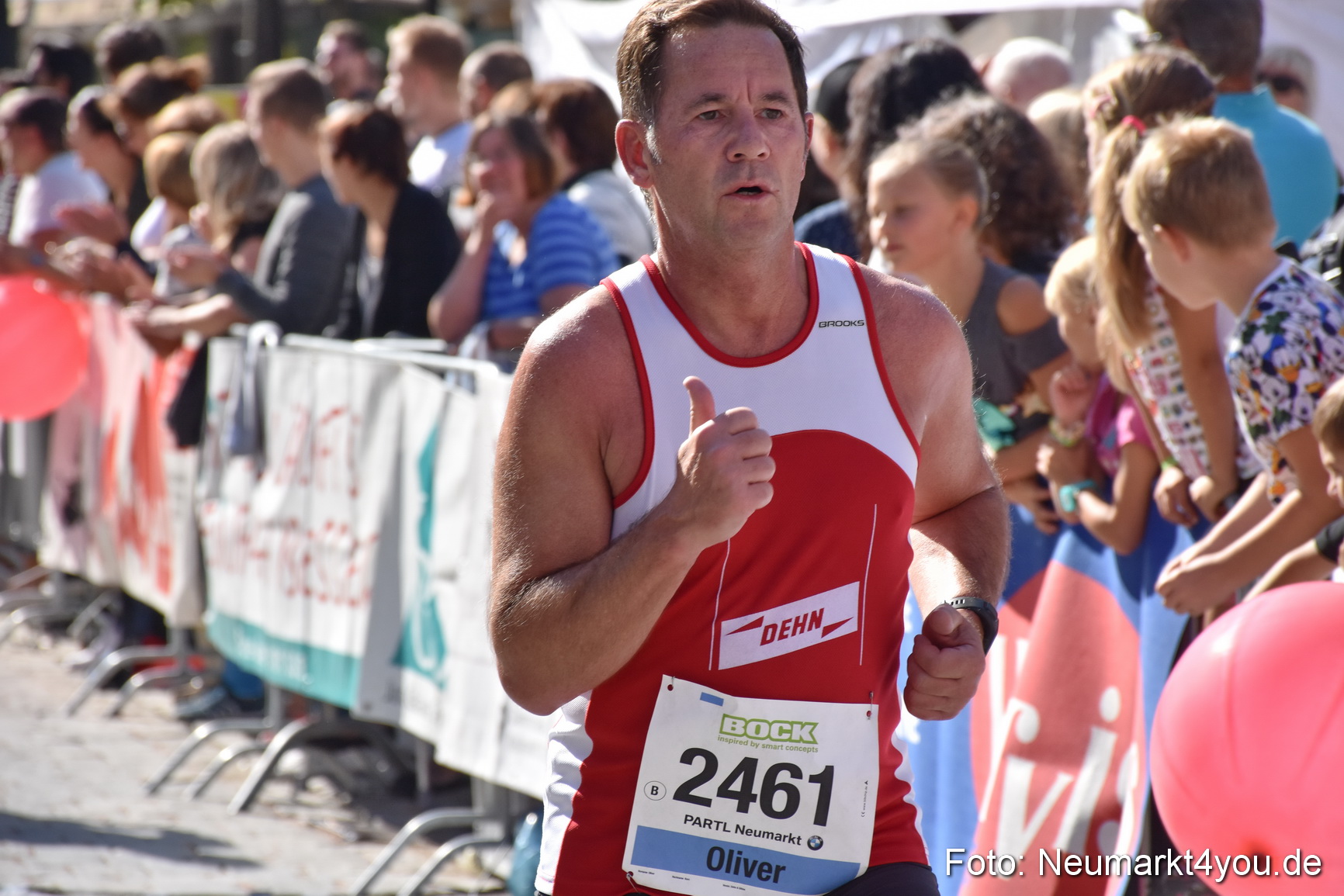 Zieleinlauf Stadtlauf Neumarkt 2018 0535