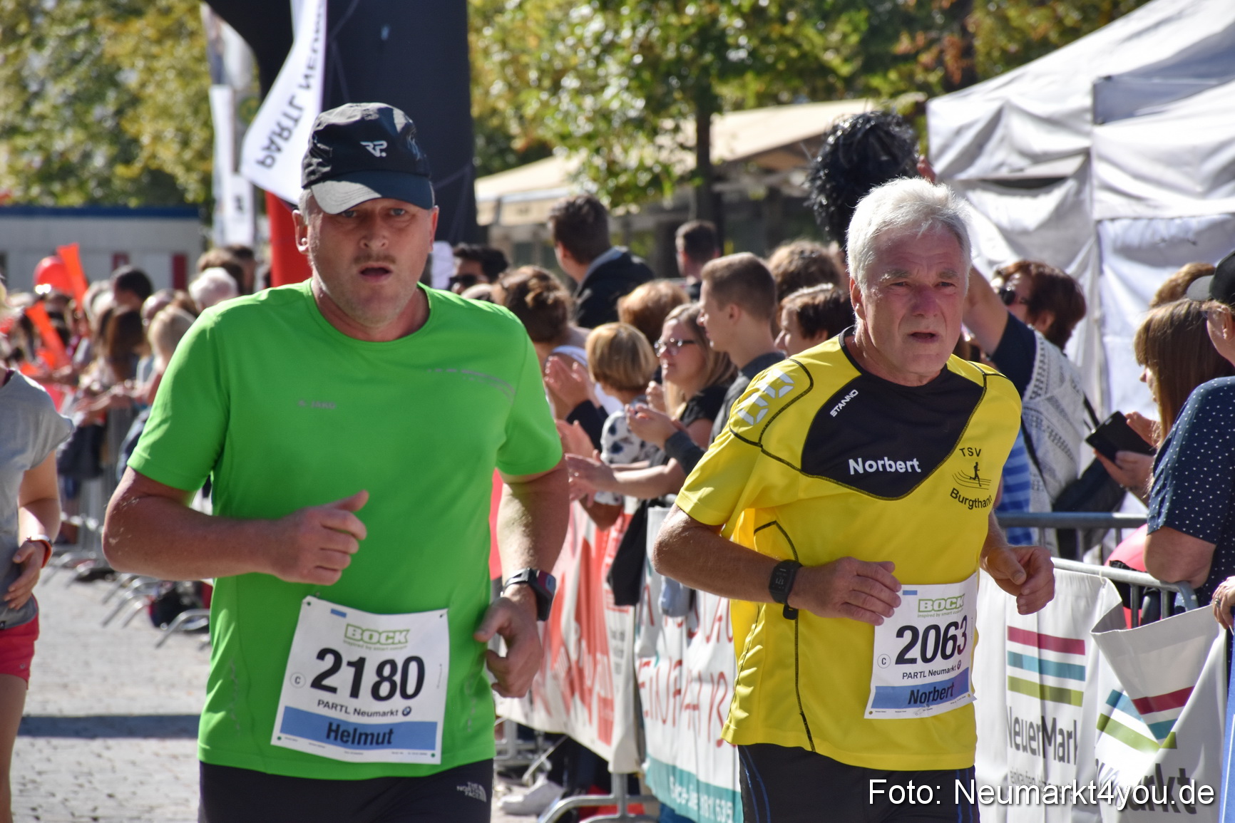 Zieleinlauf Stadtlauf Neumarkt 2018 0543