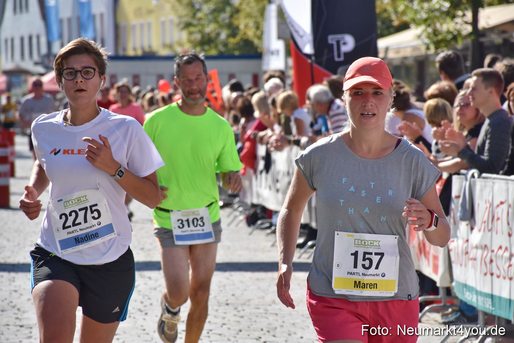 Zieleinlauf Stadtlauf Neumarkt 2018 0544