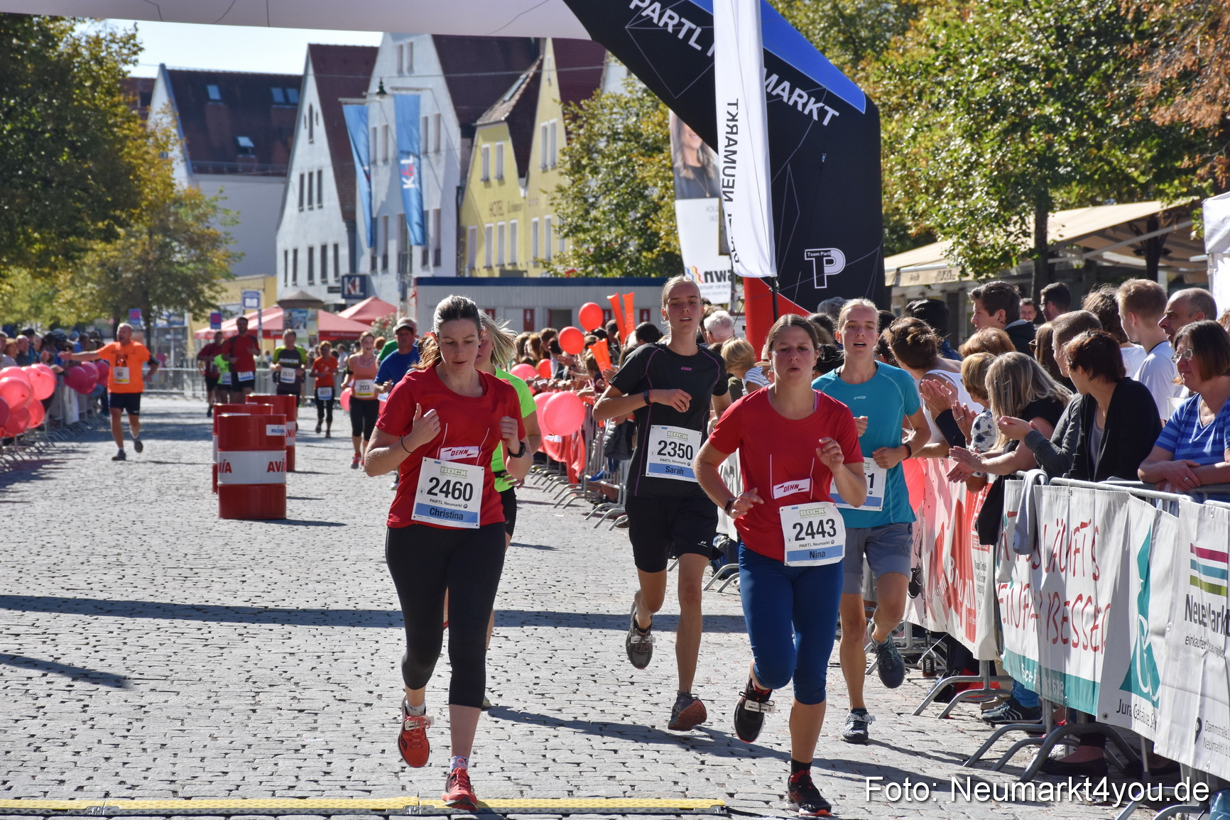 Zieleinlauf Stadtlauf Neumarkt 2018 0551