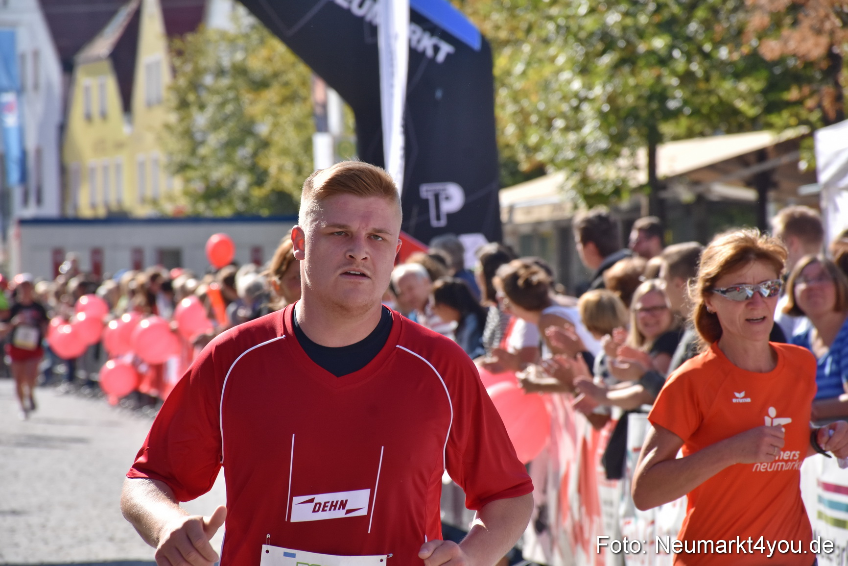 Zieleinlauf Stadtlauf Neumarkt 2018 0554