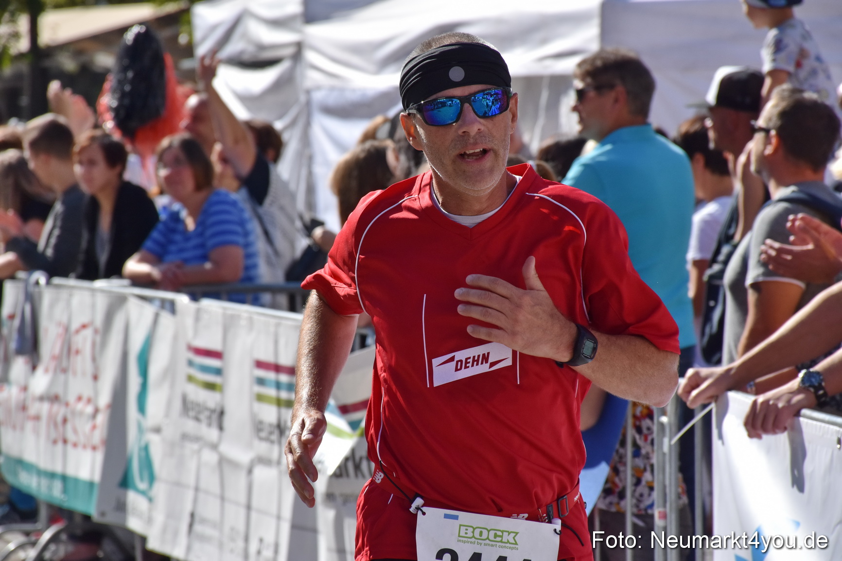 Zieleinlauf Stadtlauf Neumarkt 2018 0560