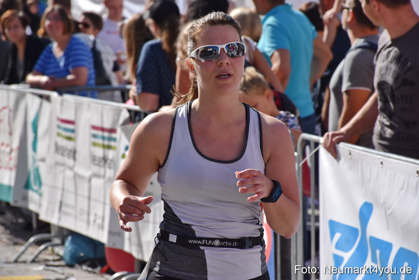 Zieleinlauf Stadtlauf Neumarkt 2018 0576