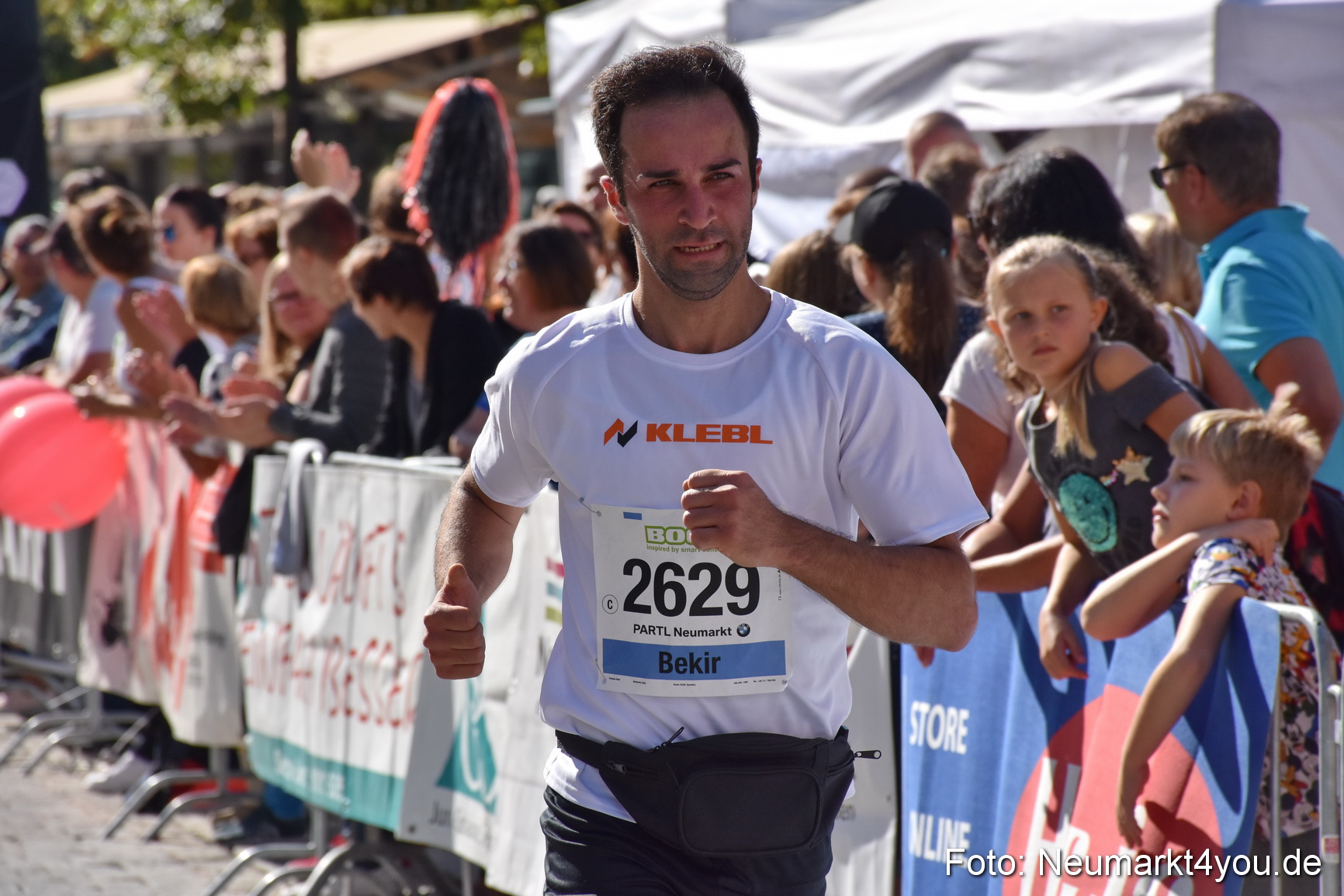 Zieleinlauf Stadtlauf Neumarkt 2018 0578