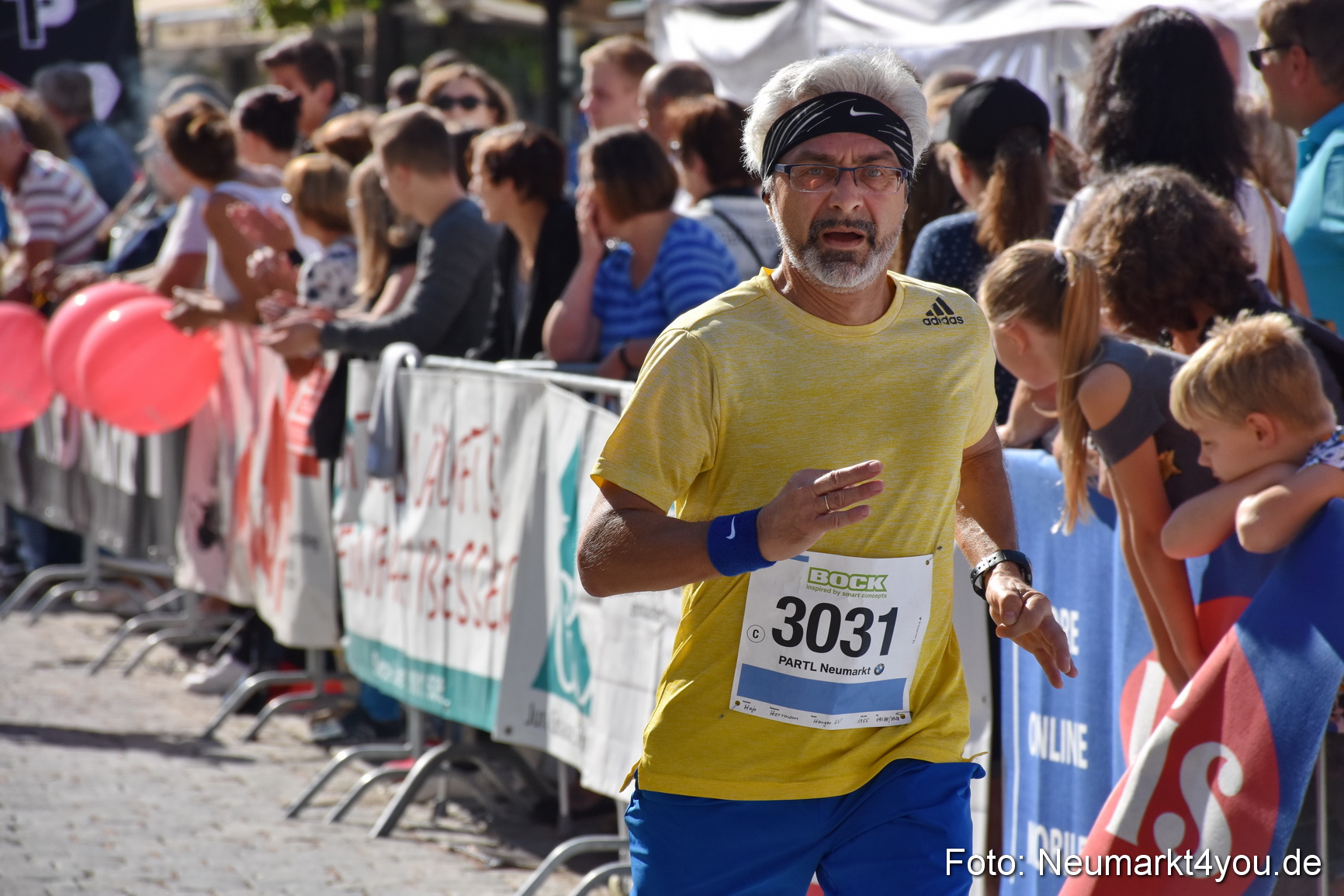 Zieleinlauf Stadtlauf Neumarkt 2018 0582
