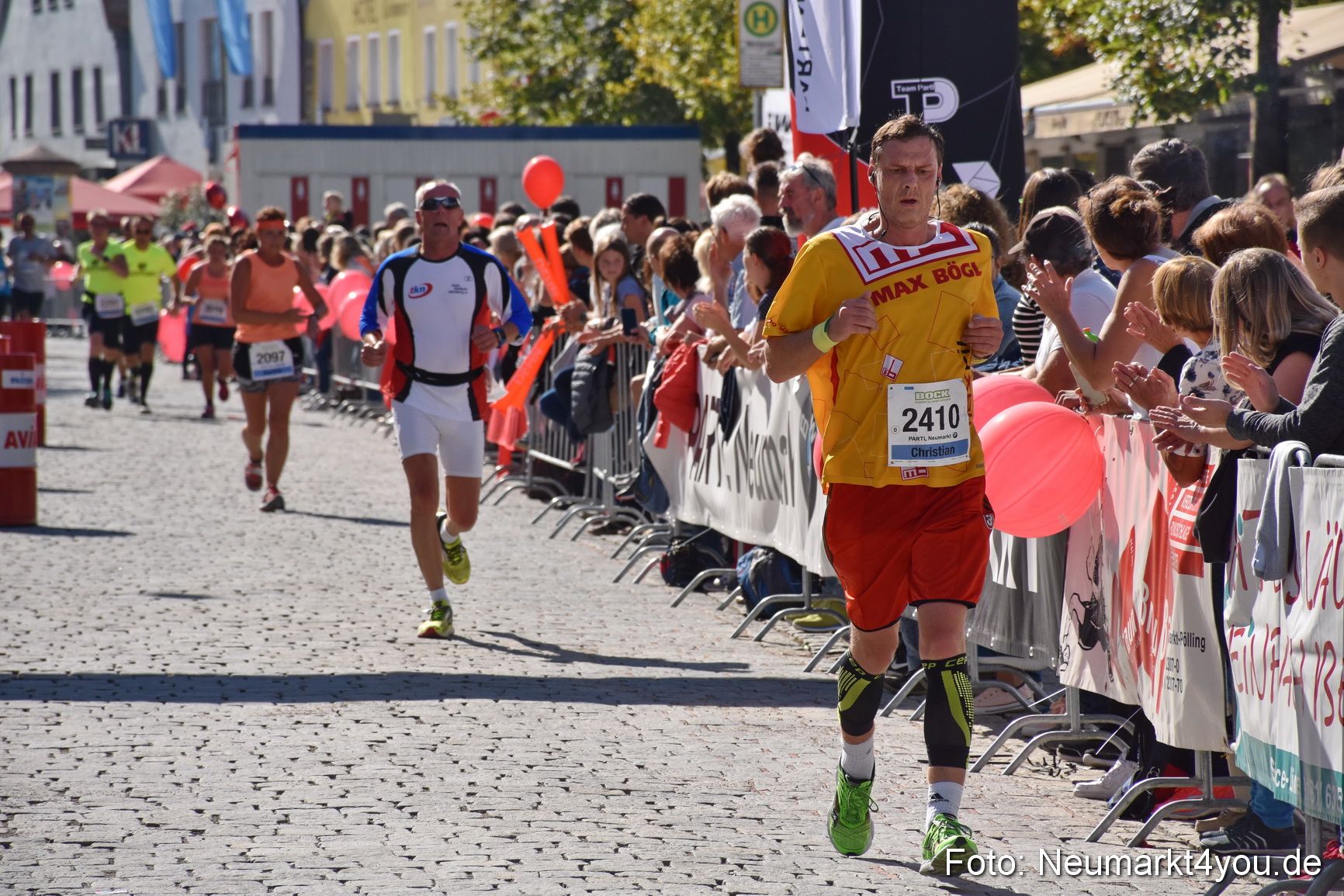 Zieleinlauf Stadtlauf Neumarkt 2018 0592