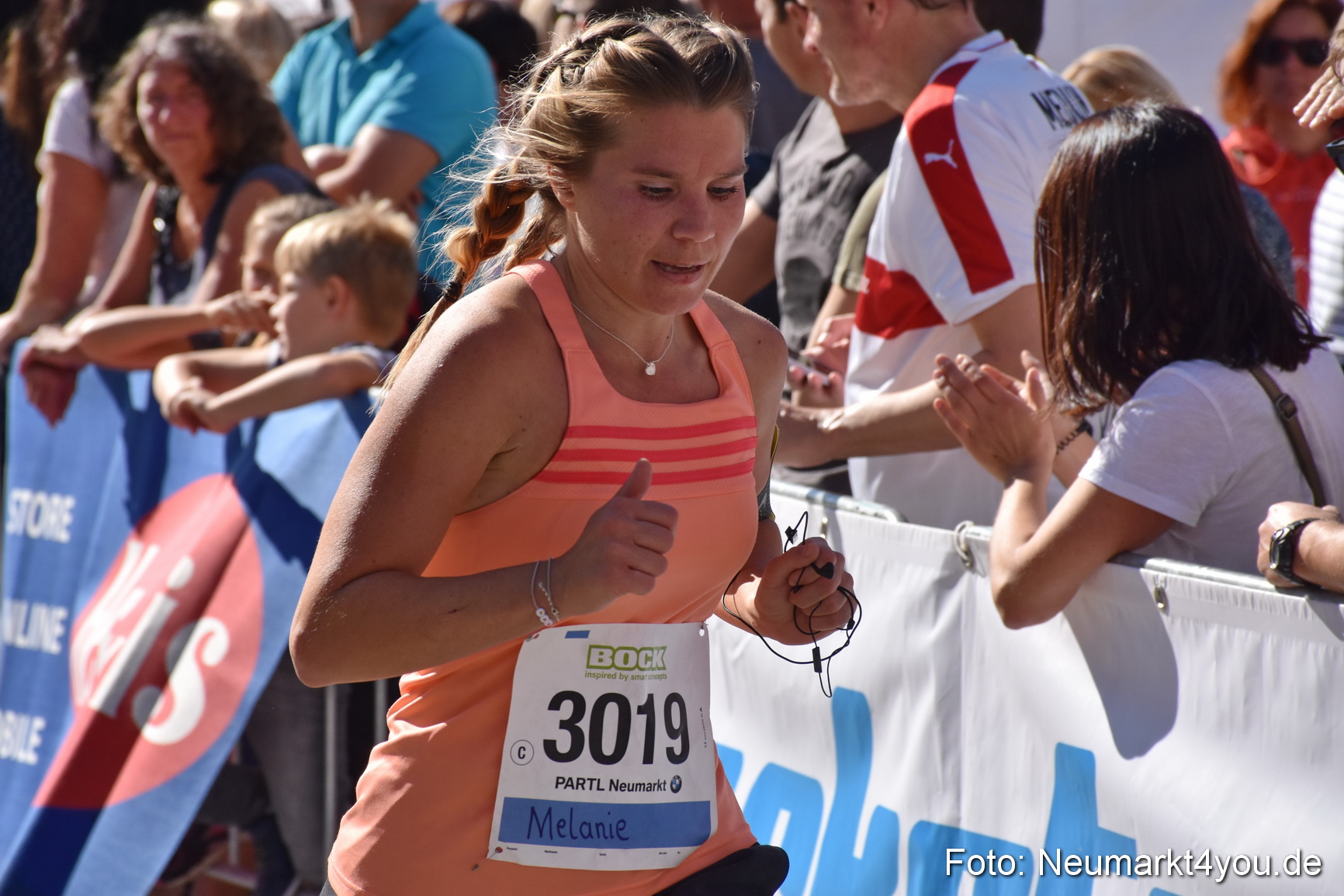 Zieleinlauf Stadtlauf Neumarkt 2018 0598