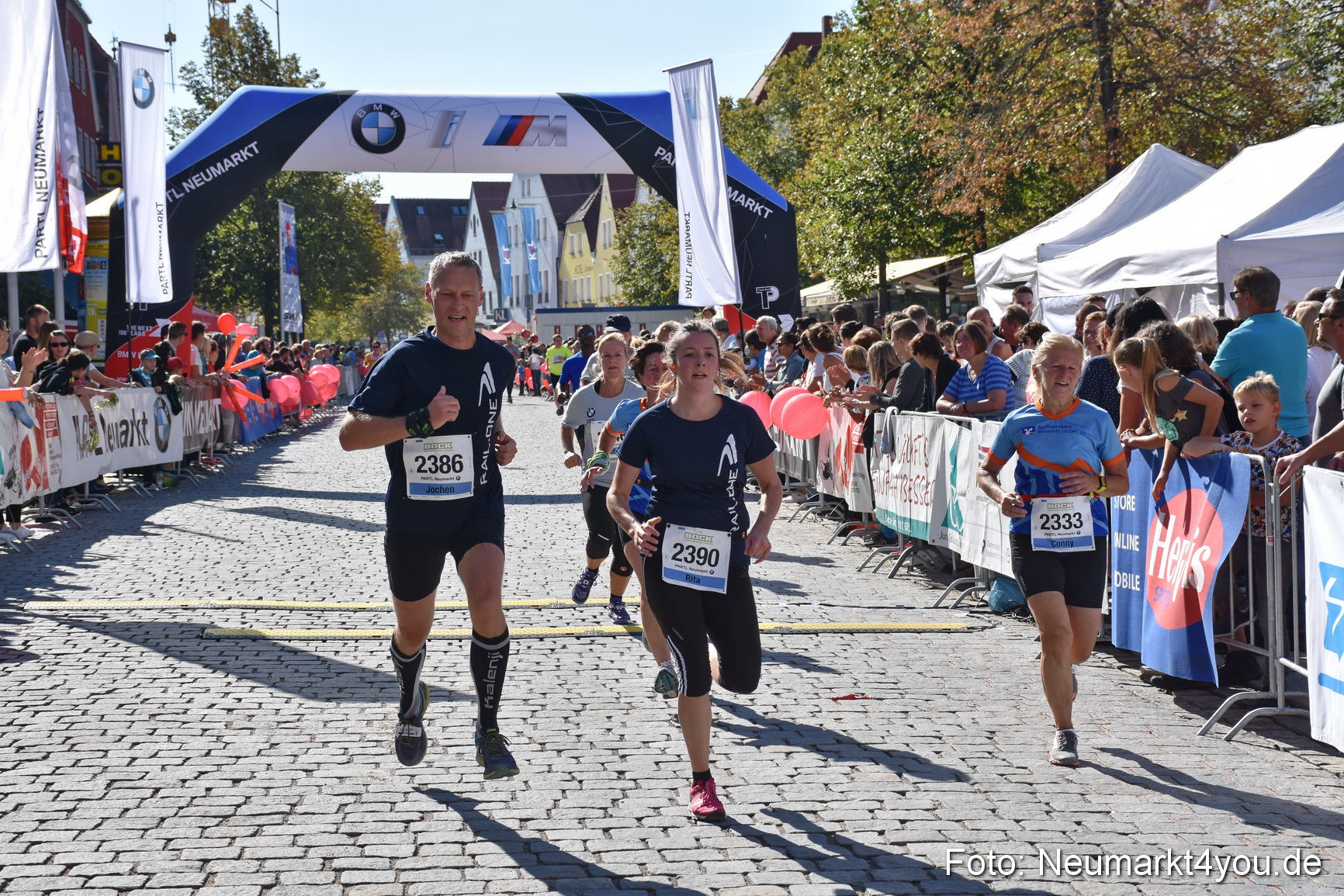 Zieleinlauf Stadtlauf Neumarkt 2018 0604