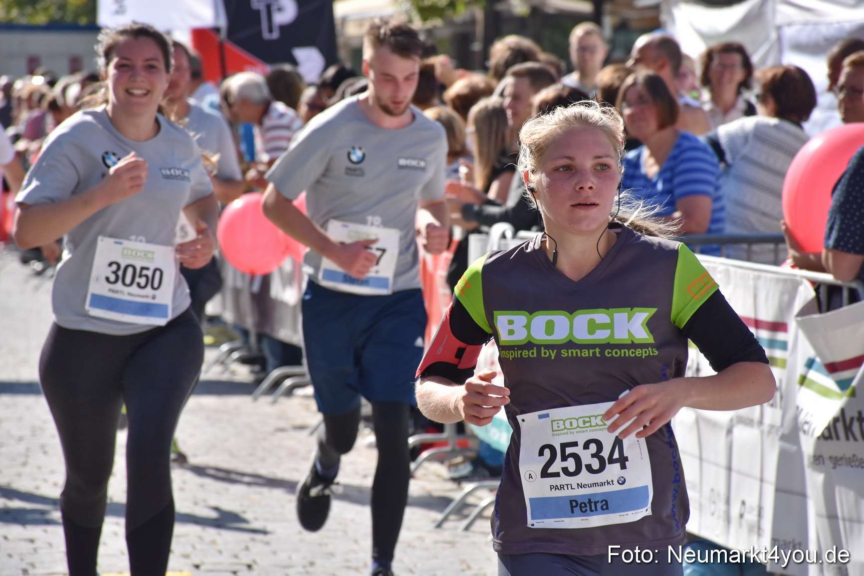 Zieleinlauf Stadtlauf Neumarkt 2018 0607
