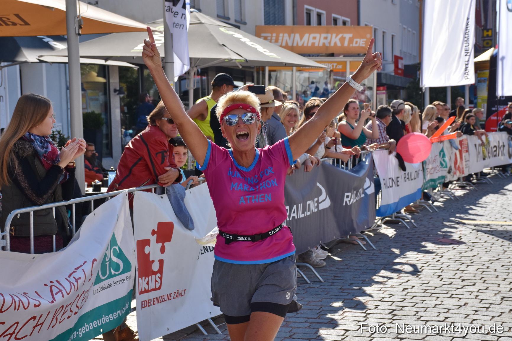 Zieleinlauf Stadtlauf Neumarkt 2018 0611