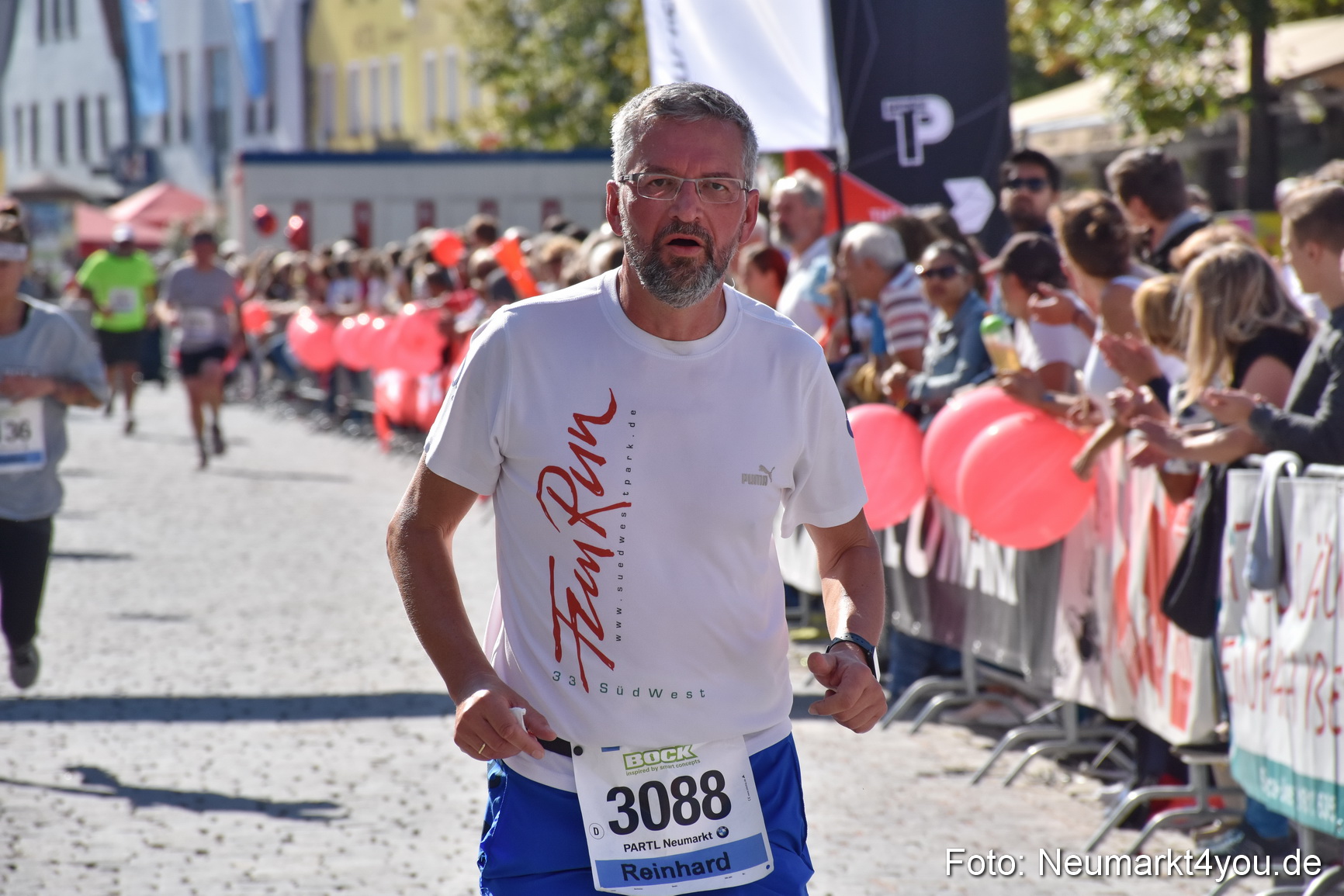 Zieleinlauf Stadtlauf Neumarkt 2018 0617