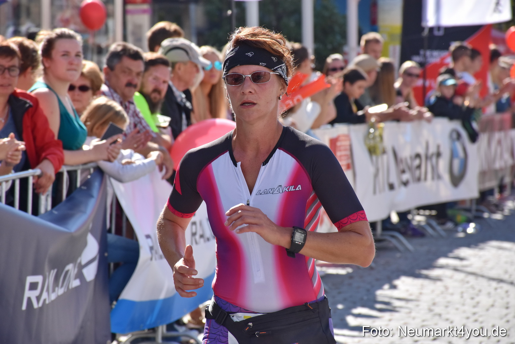 Zieleinlauf Stadtlauf Neumarkt 2018 0618
