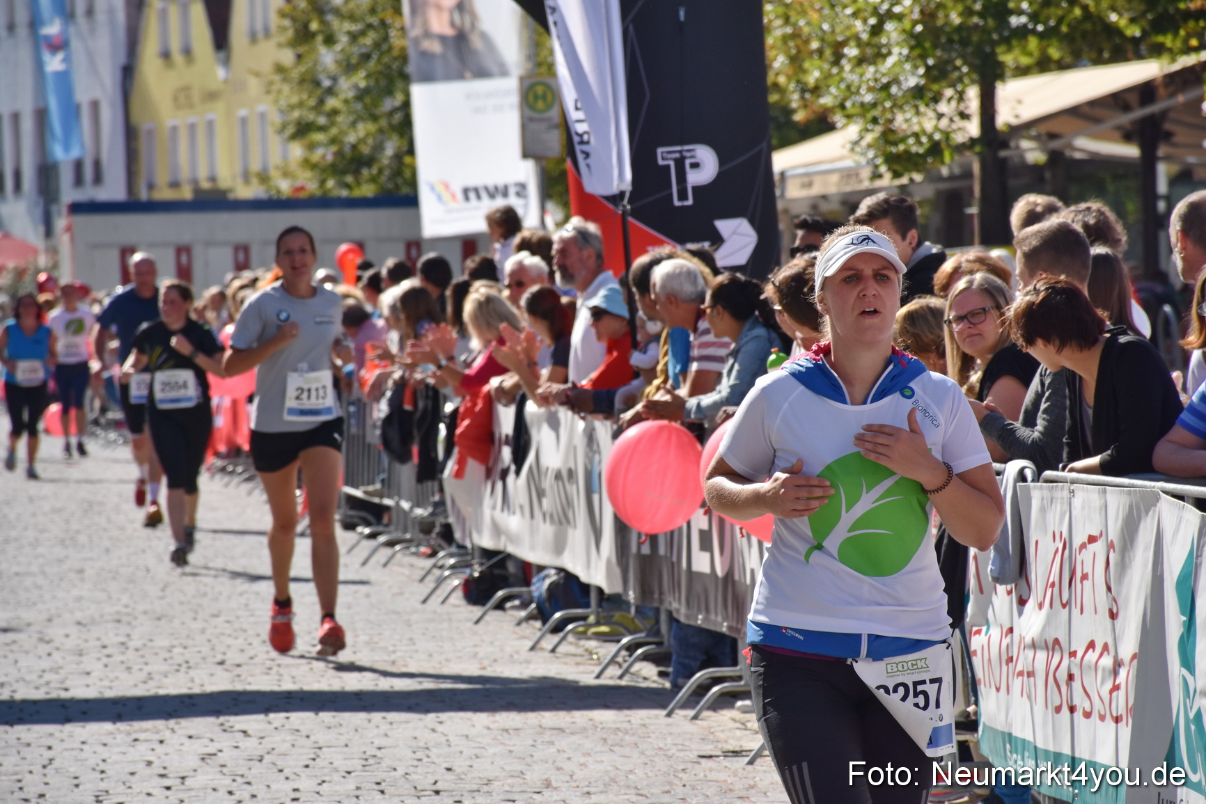 Zieleinlauf Stadtlauf Neumarkt 2018 0625