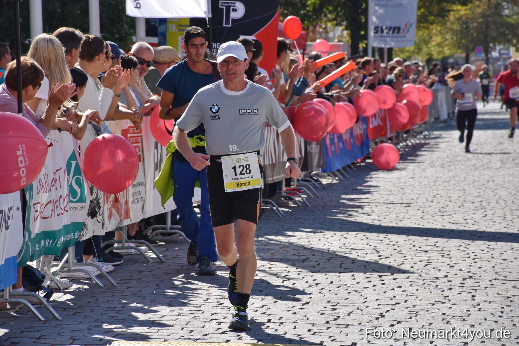 Zieleinlauf Stadtlauf Neumarkt 2018 0650