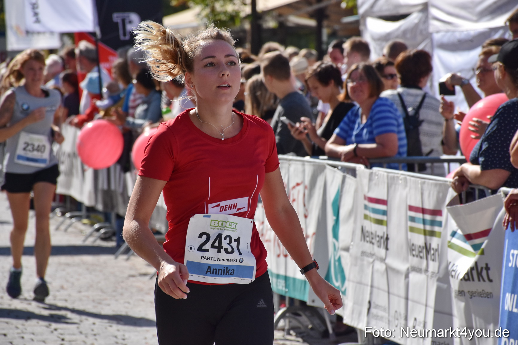 Zieleinlauf Stadtlauf Neumarkt 2018 0662